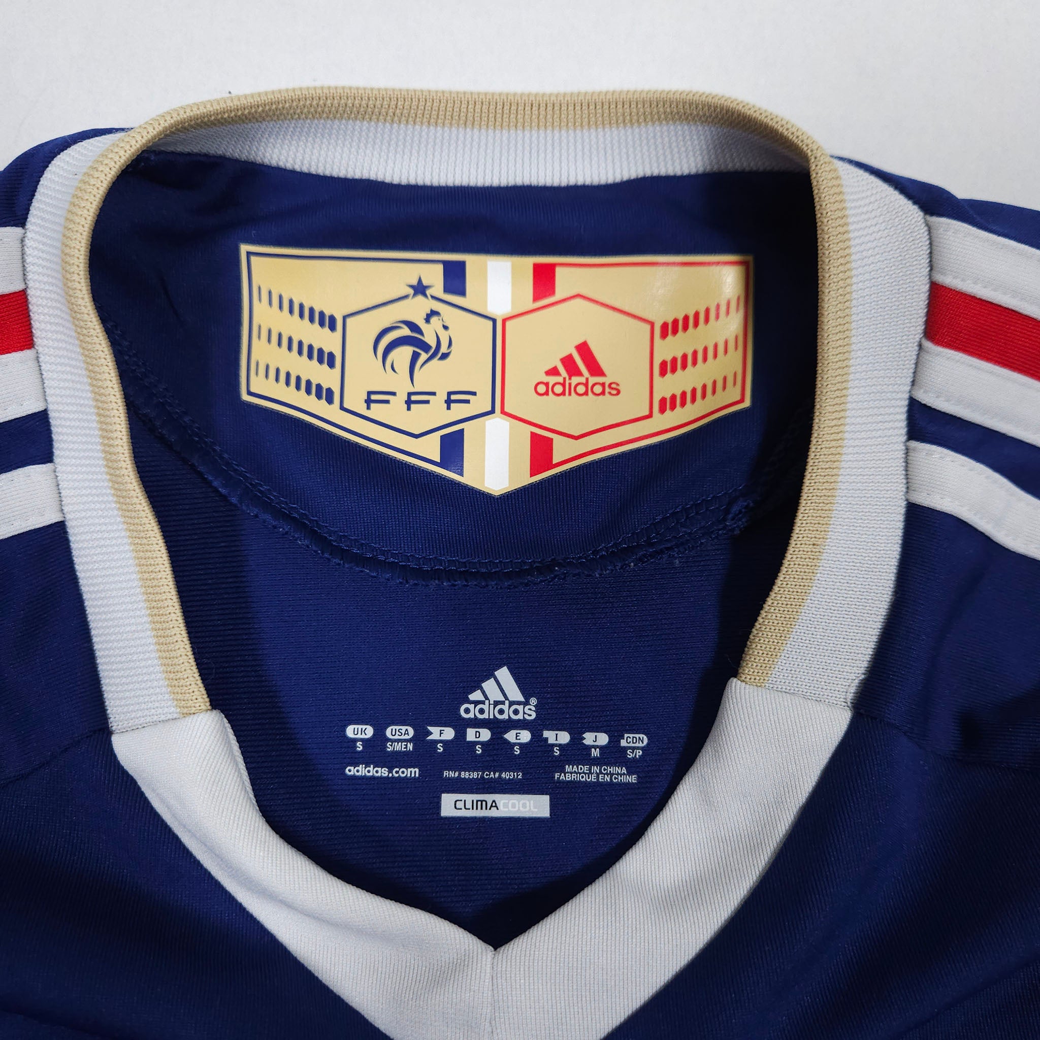 2009-10 France Home Shirt detailed view 7
