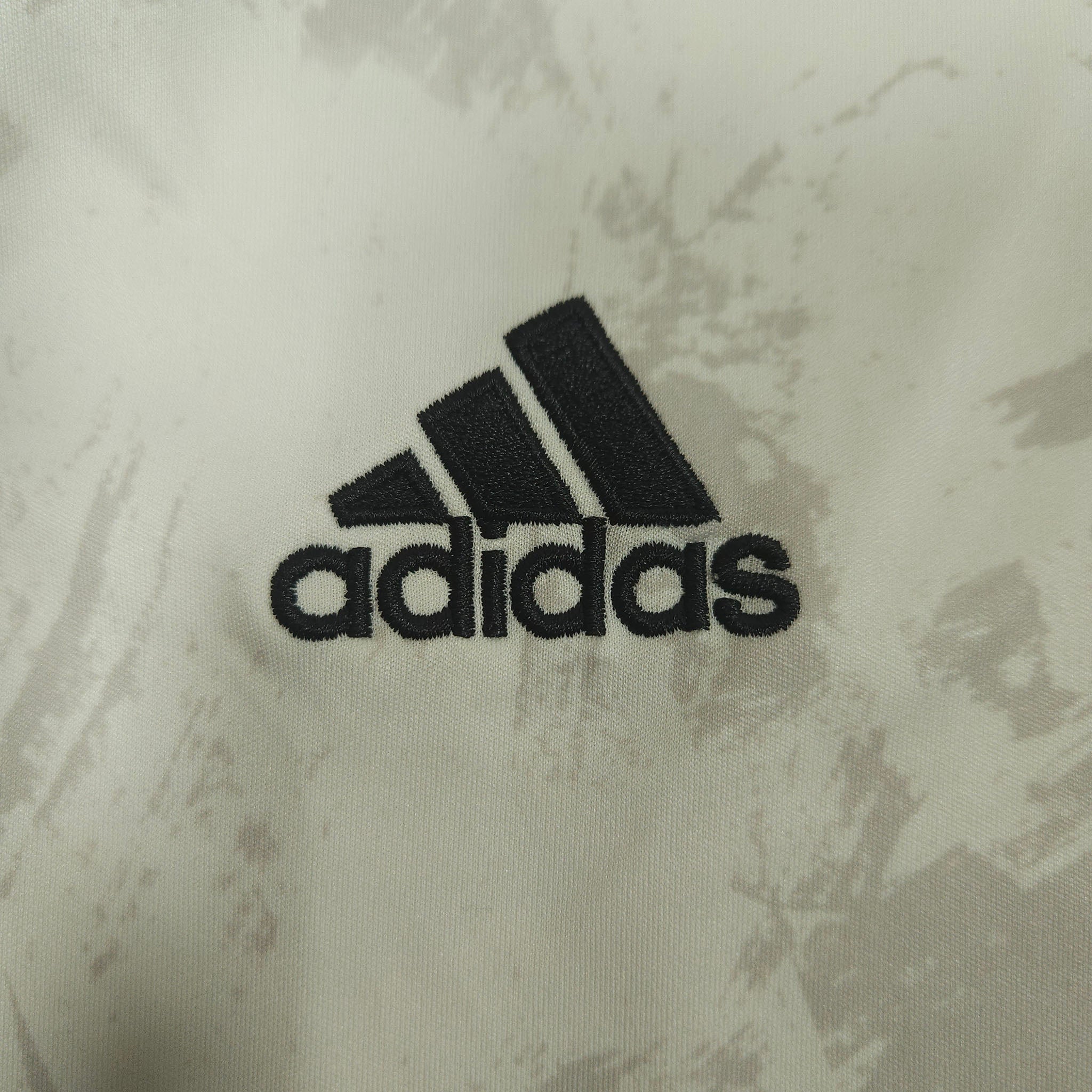 2021-22 Belgium Away Shirt detailed view 3