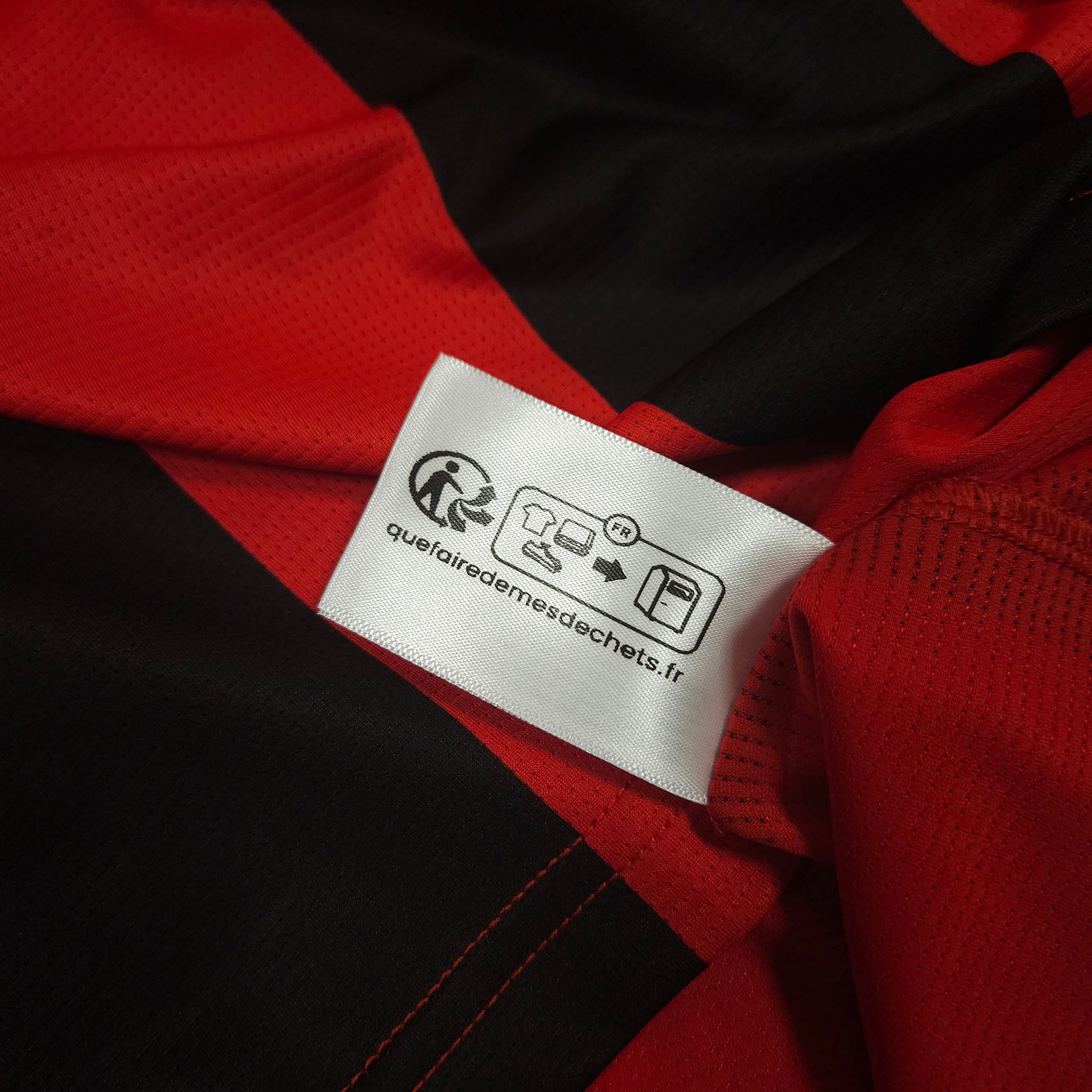 2023-24 Nice Home Shirt detailed view 7
