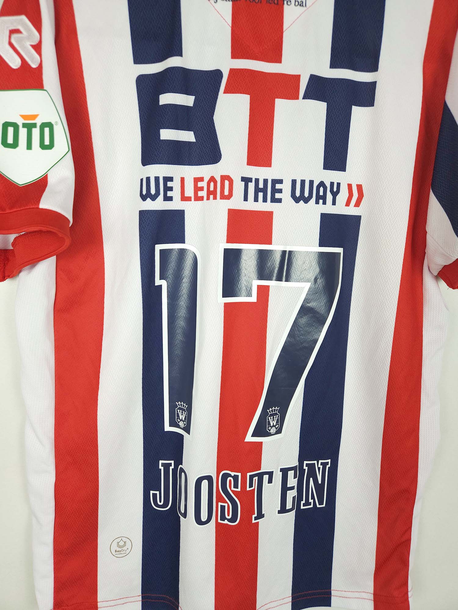 2023-24 Willem II thuisshirt Joosten #17