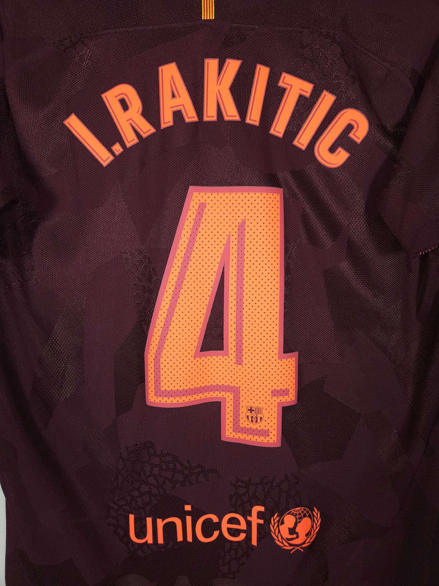 2017-18 Barcelona Derde shirt Spelersversie Rakitic #4