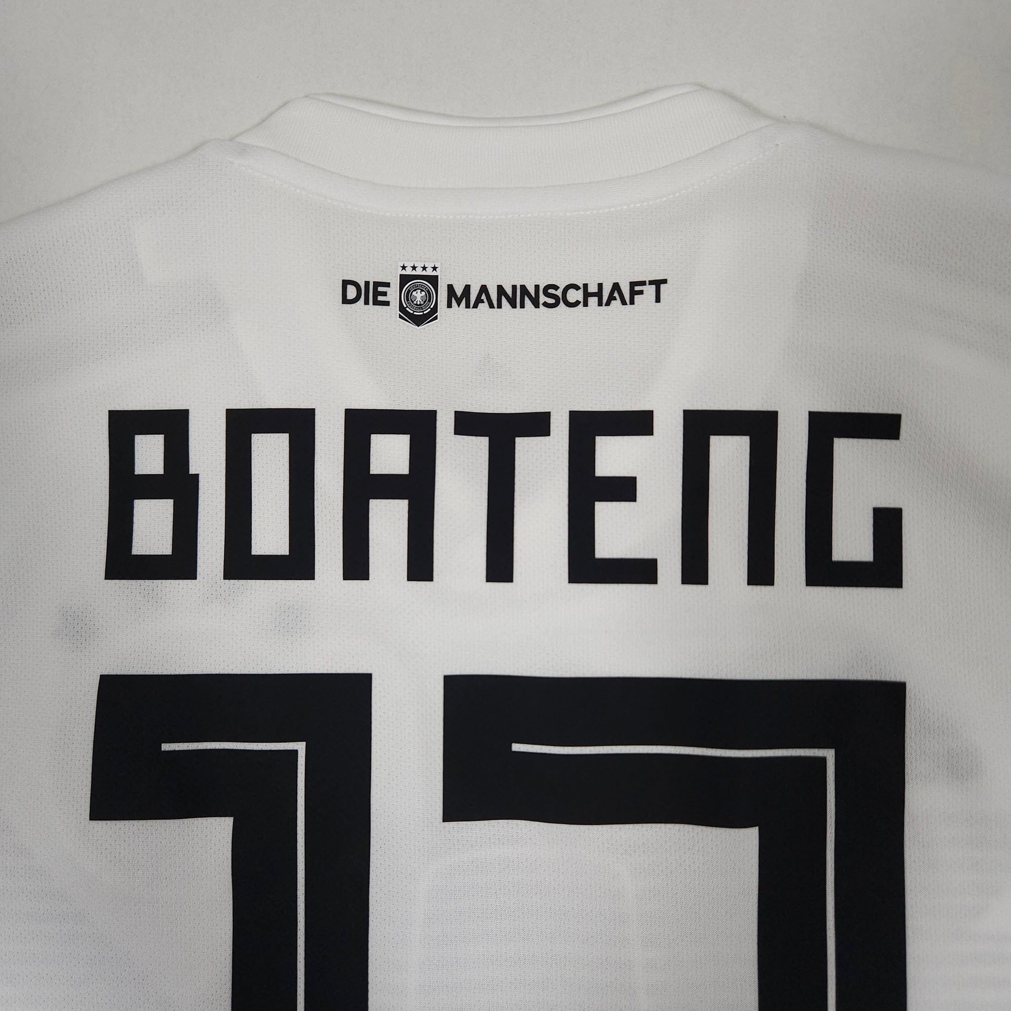 2018-19 Germany Home Shirt Boateng #17 detailed view 8
