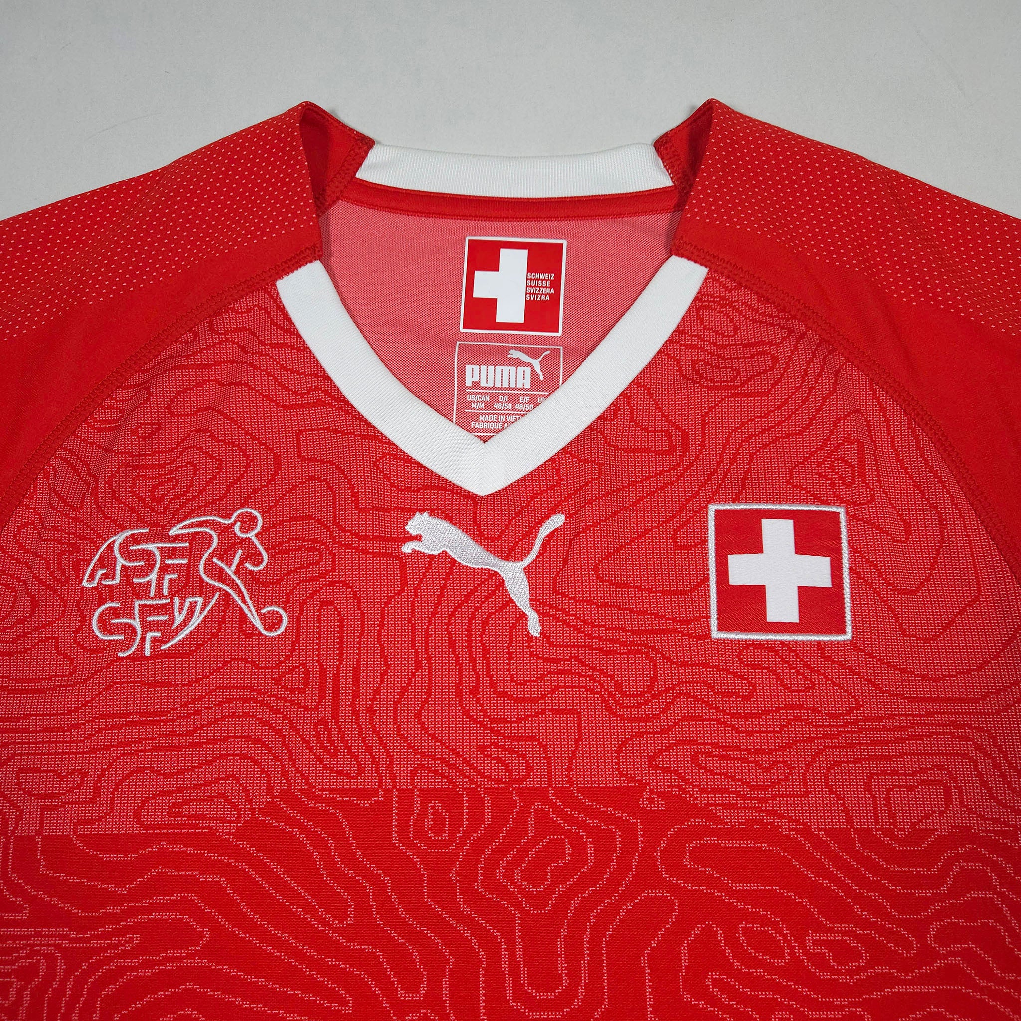 Switserland Home Shirt 2018-19 detailed view 1