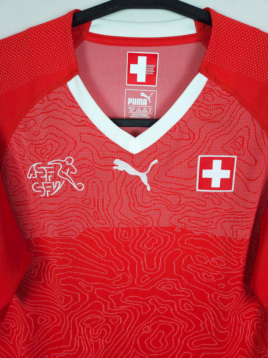 2018-19 Zwitserland thuisshirt