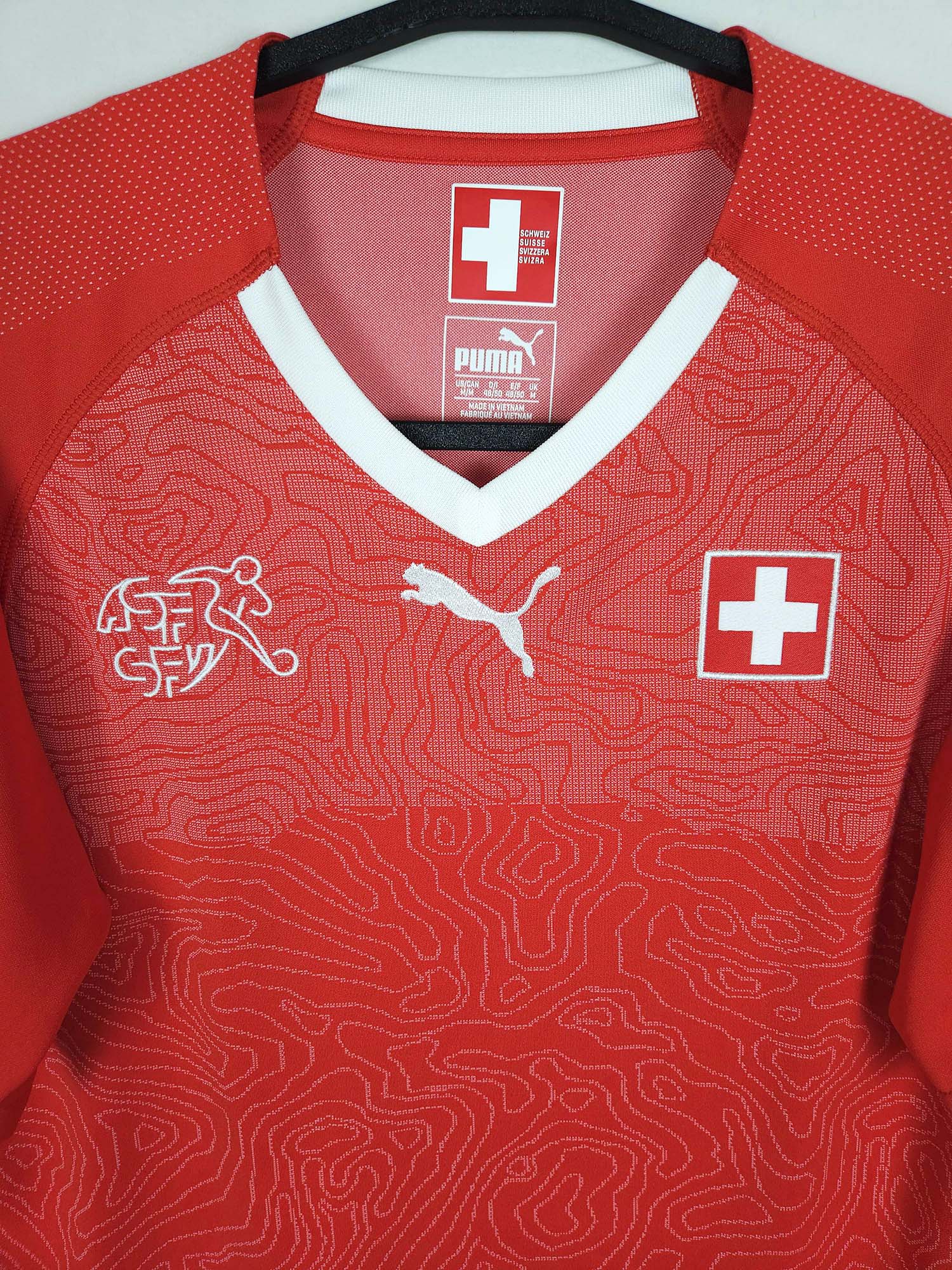 2018-19 Zwitserland thuisshirt