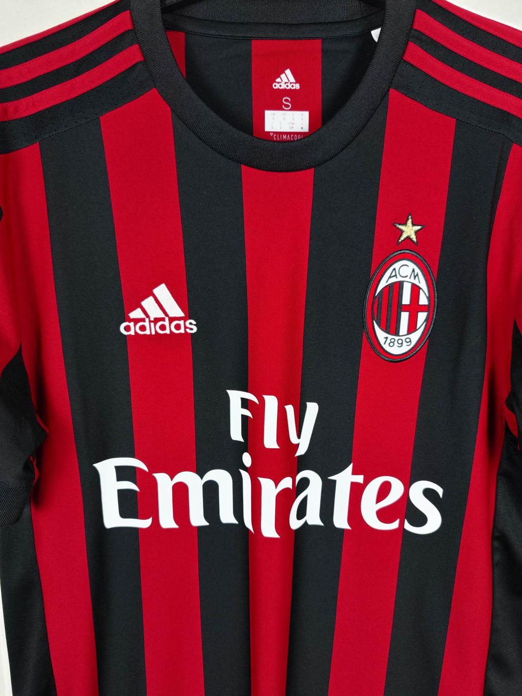 2017-18 AC Milan Home Shirt - detailed view