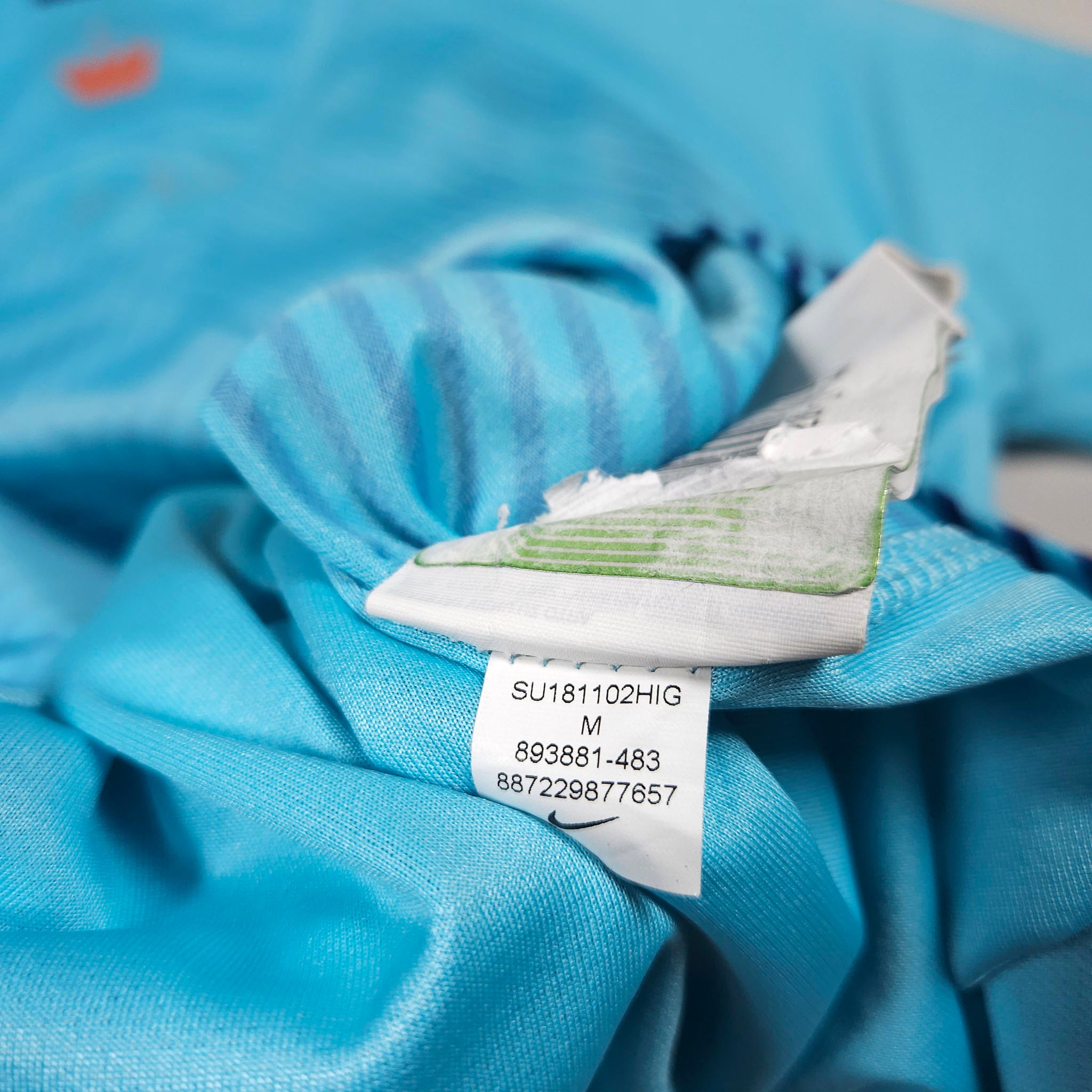 2018-19 Netherlands Away Shirt detailed view 8