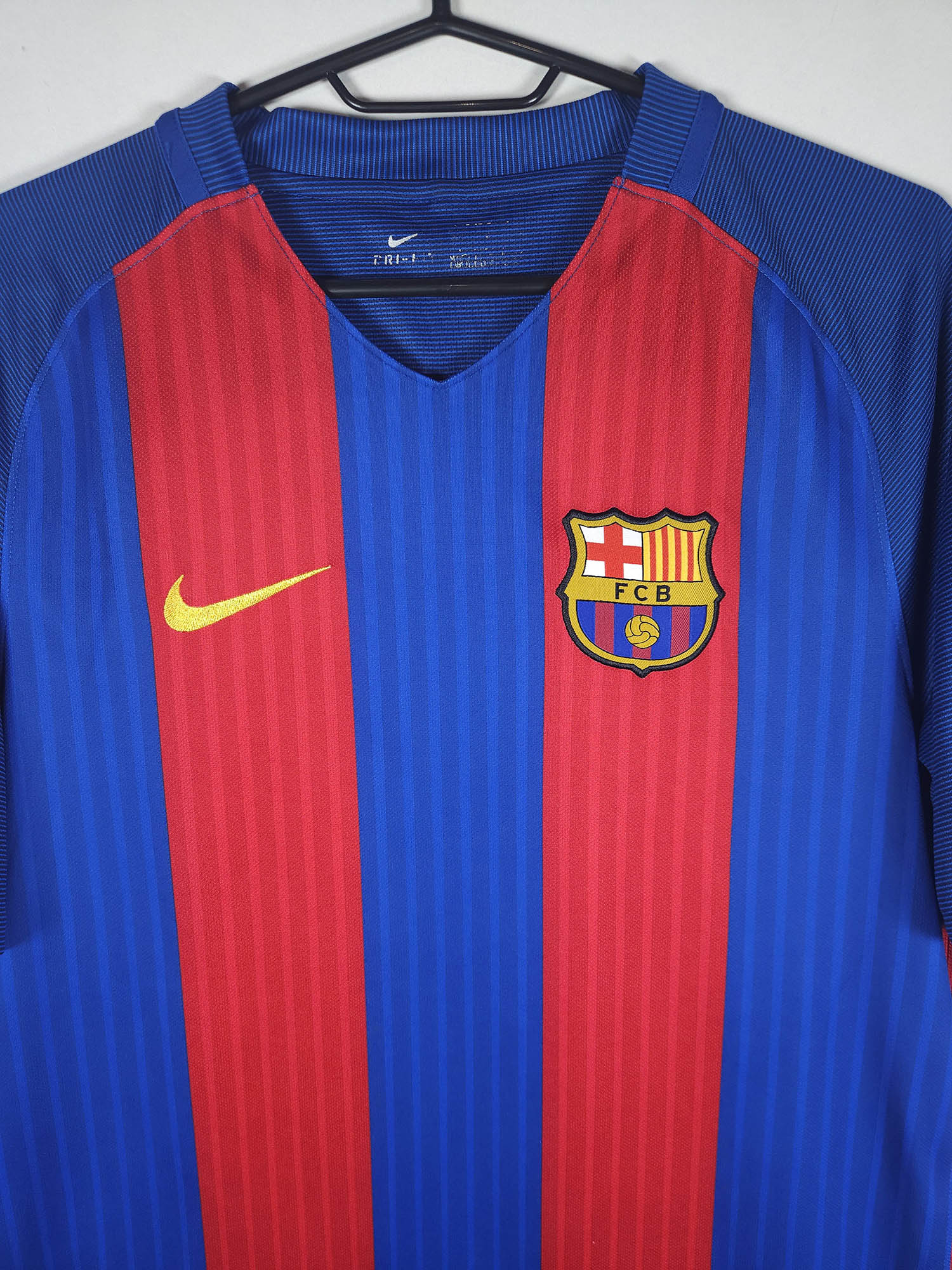 2016-17 Barcelona Home Shirt