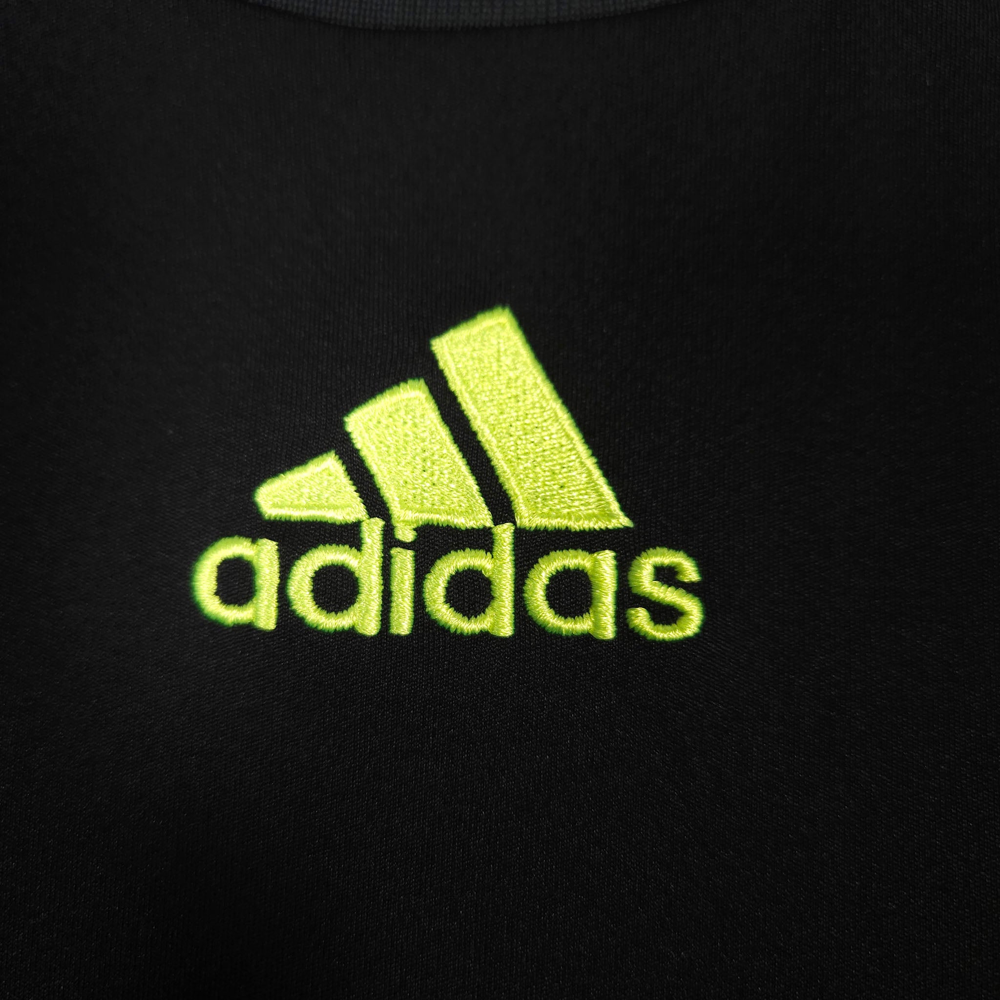 2014-15 Spain Away Shirt detailed view 3