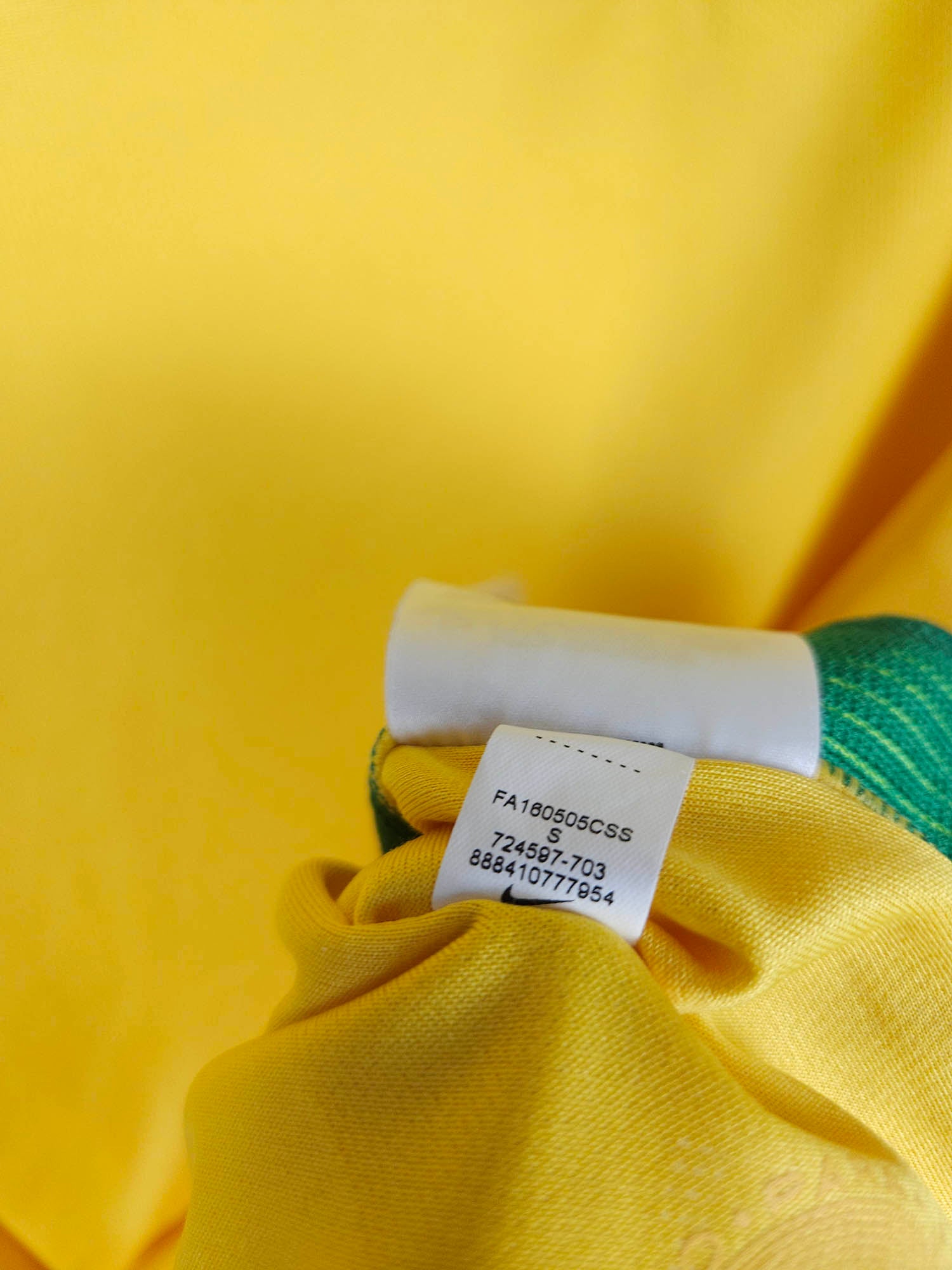 2016-17 Brazilië thuisshirt