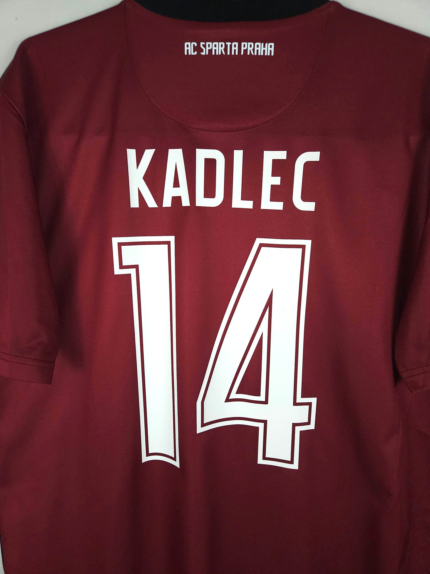 2011-12 Sparta Praag Thuisshirt Kadlec #14