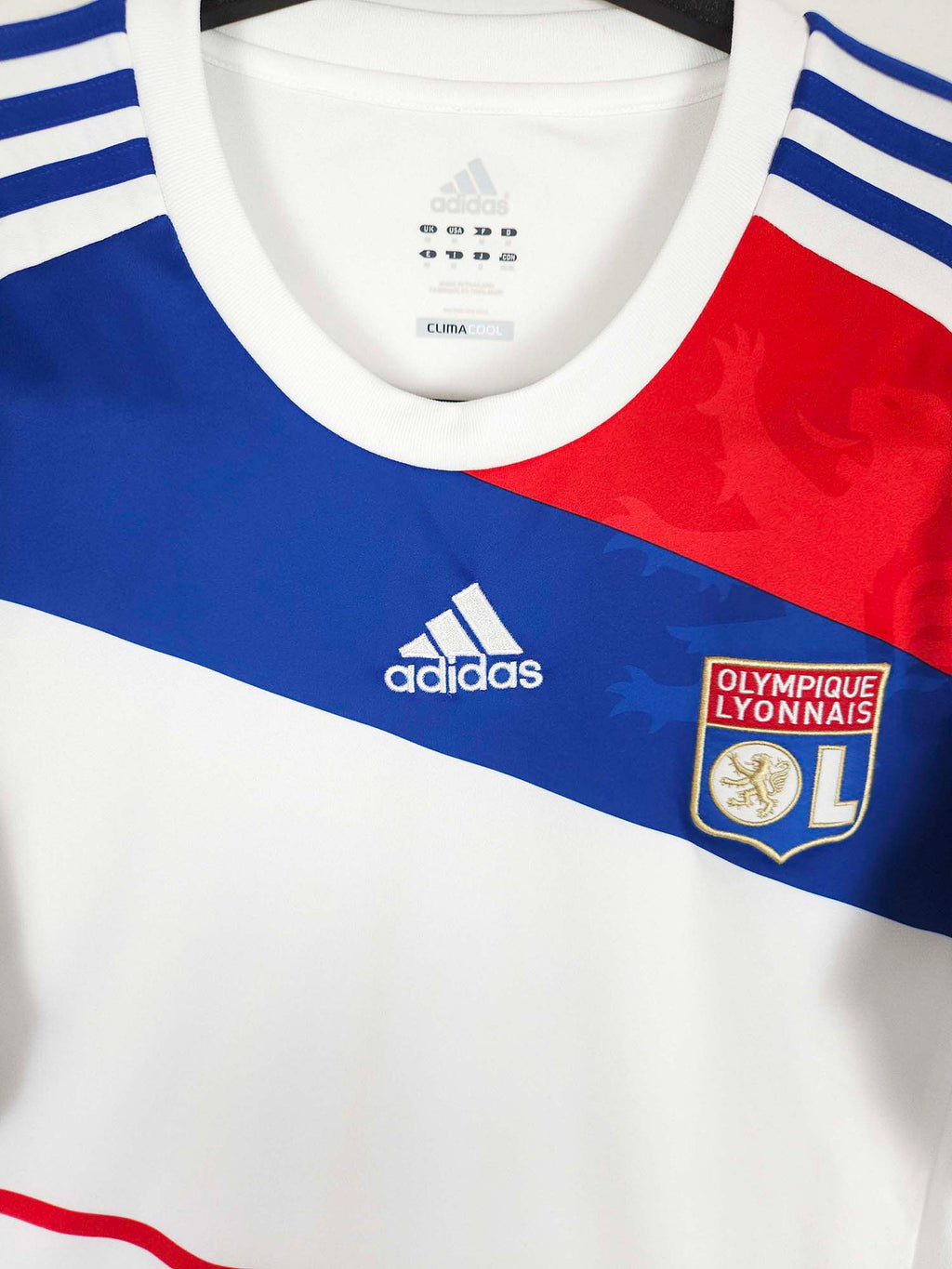 2012-13 Olympique Lyon thuisshirt