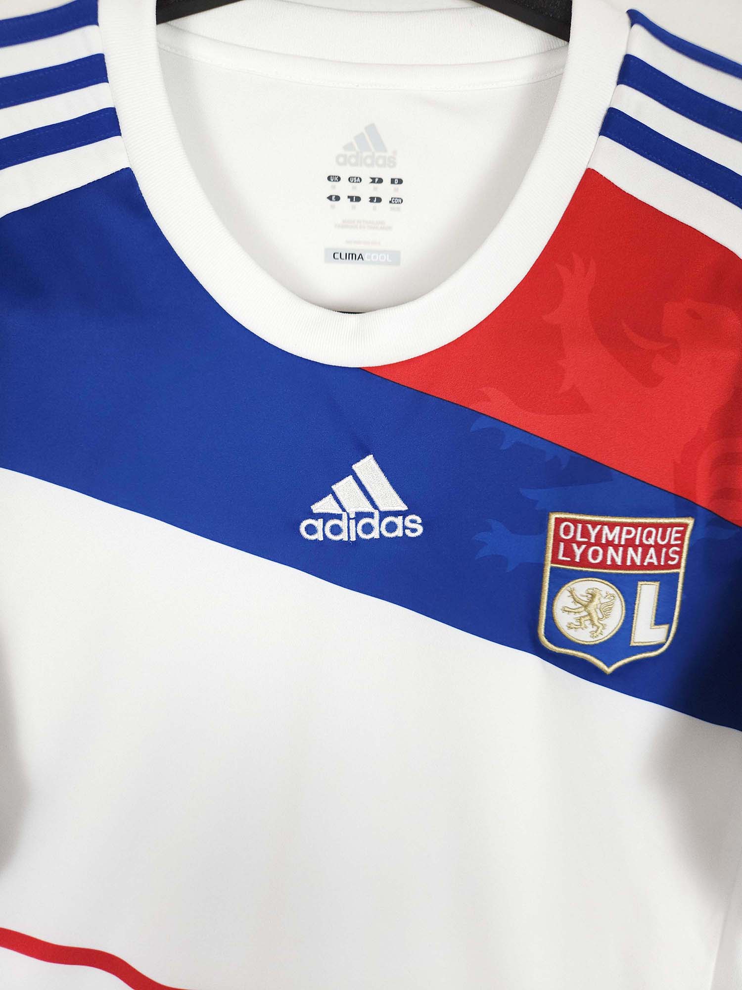 2012-13 Olympique Lyon thuisshirt