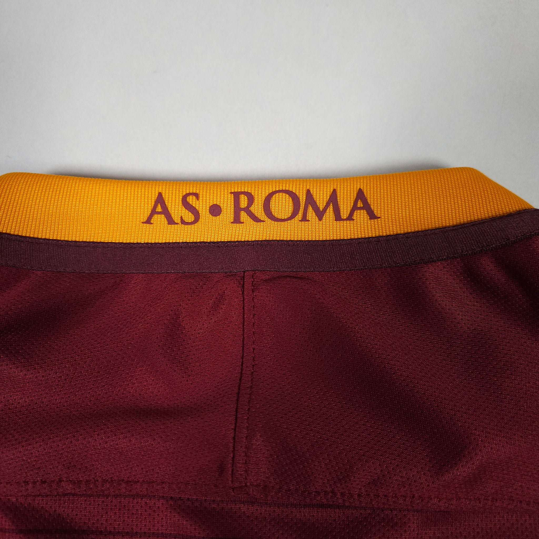 2016-17 AS Roma Home Shirt detailed view 5