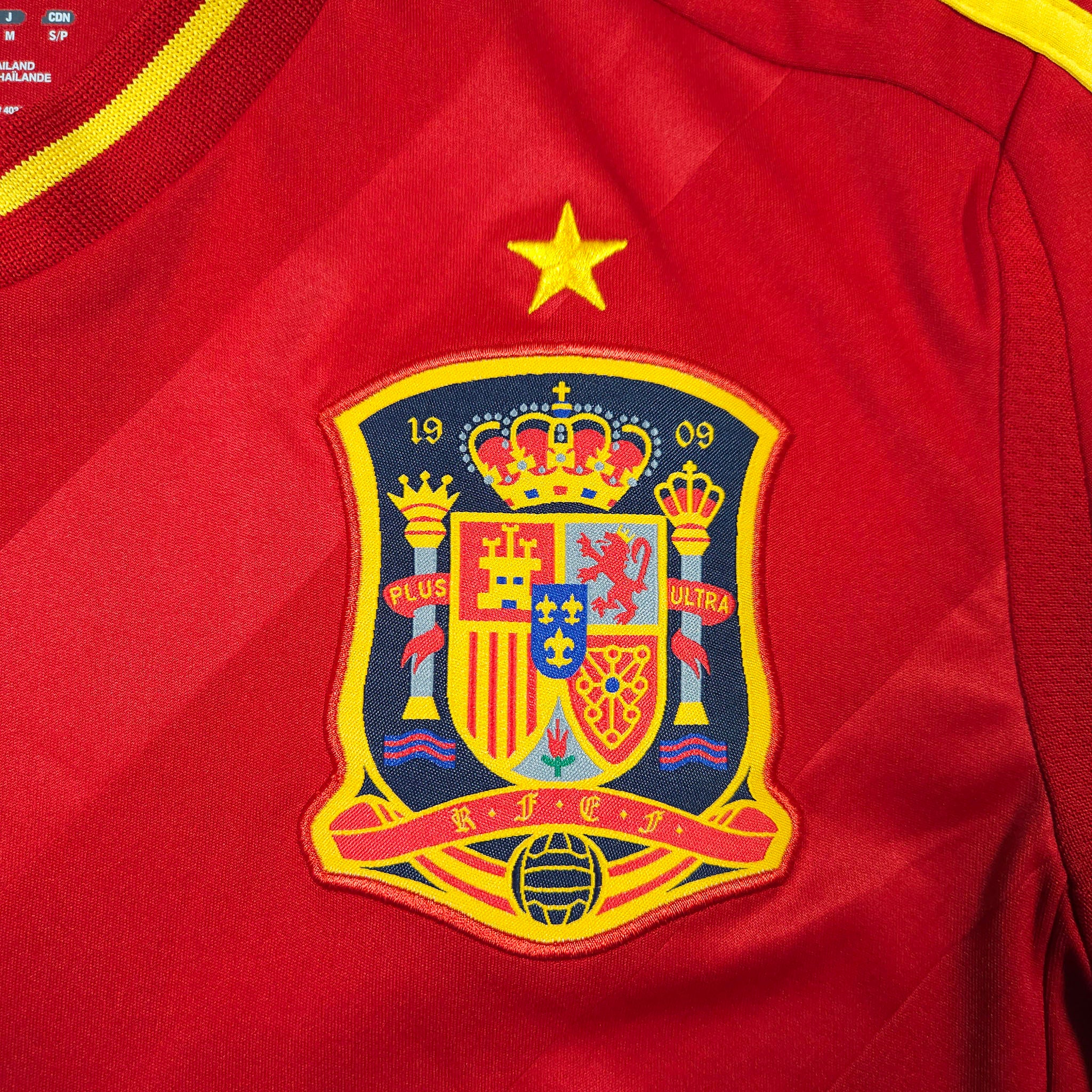 2011-12 Spain Home Shirt detailed view 2