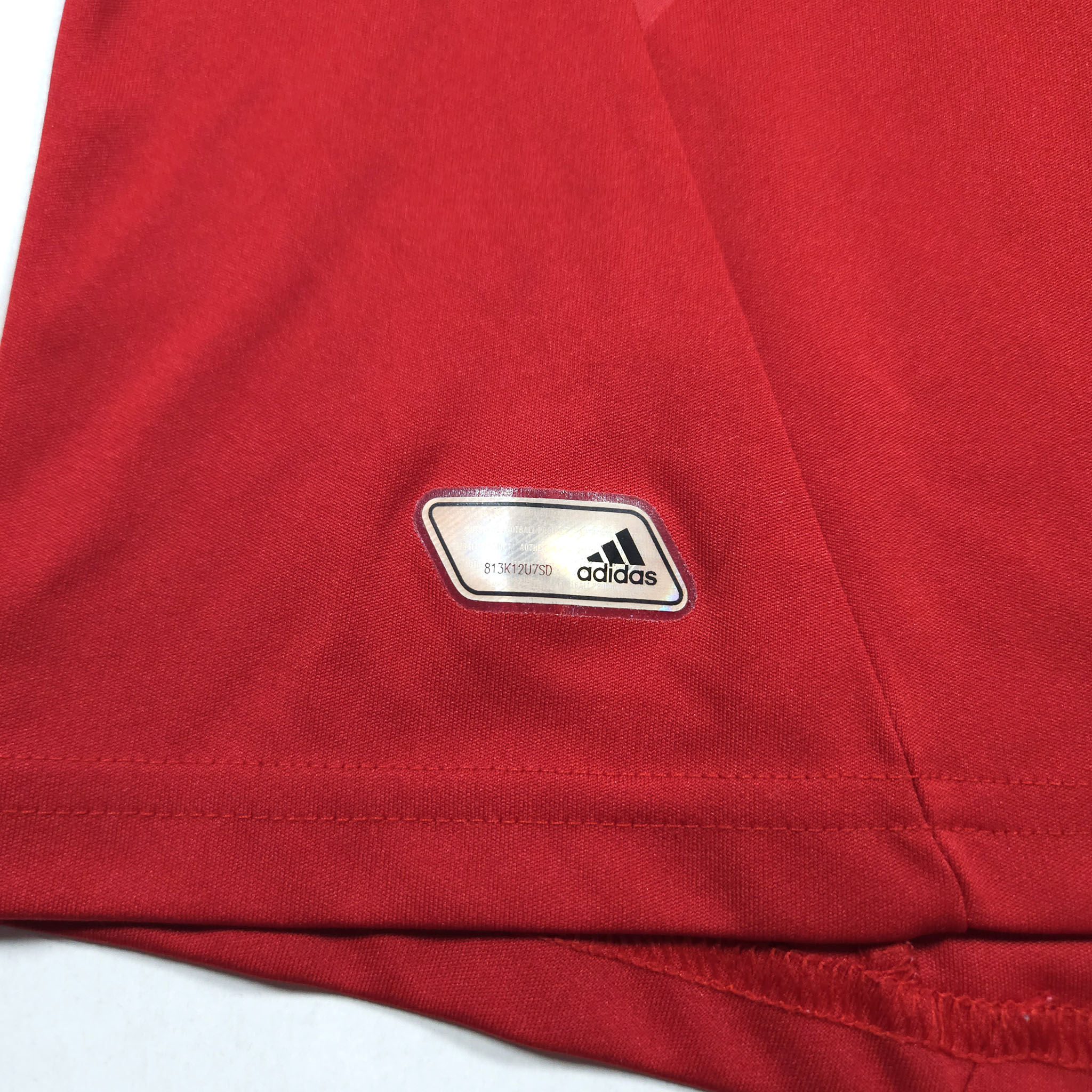 2011-12 Spain Home Shirt detailed view 4