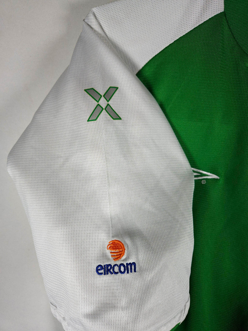 2005-06 Ireland Training Shirt