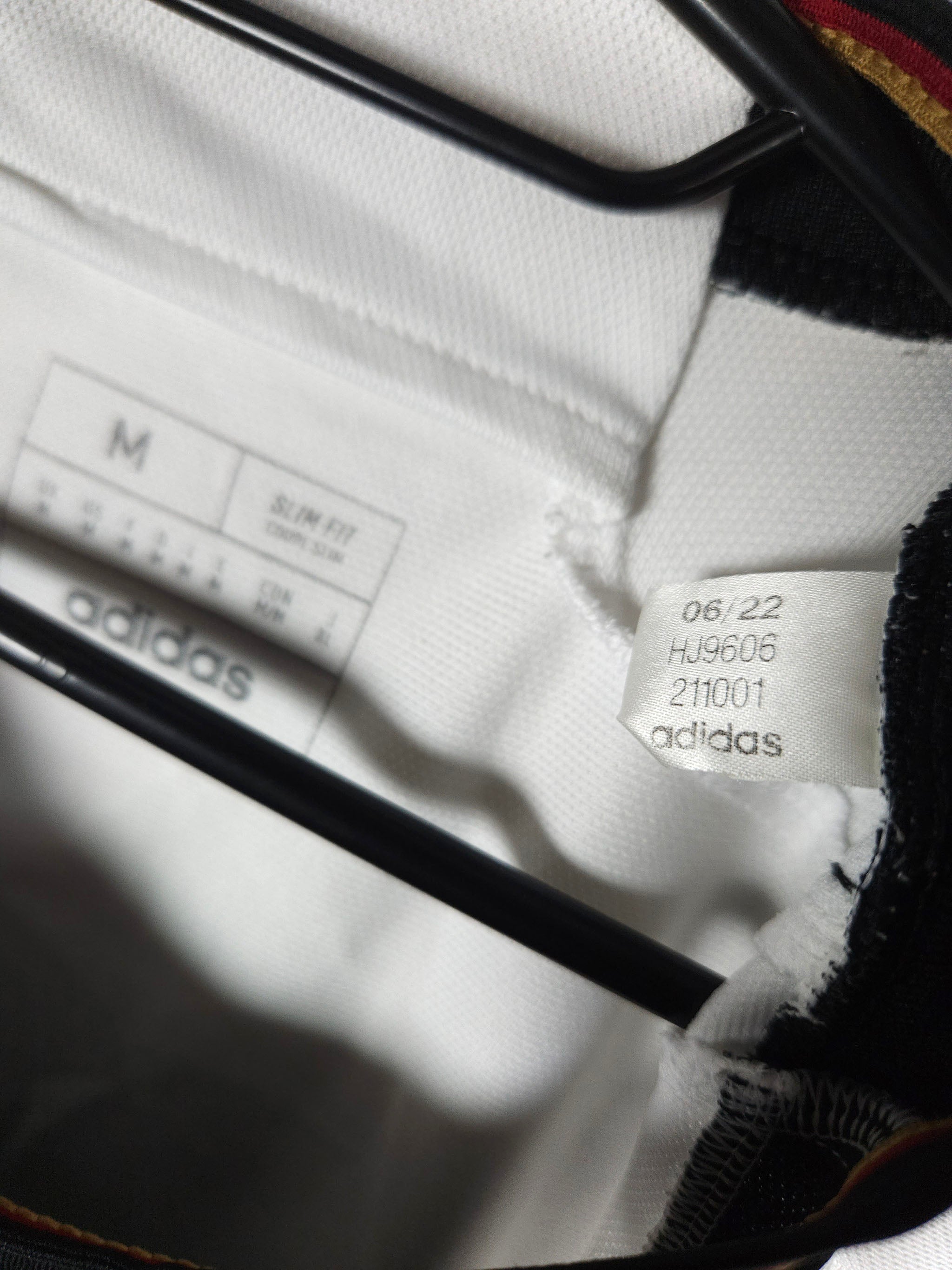 2022-23 Germany Home Shirt detailed view 1