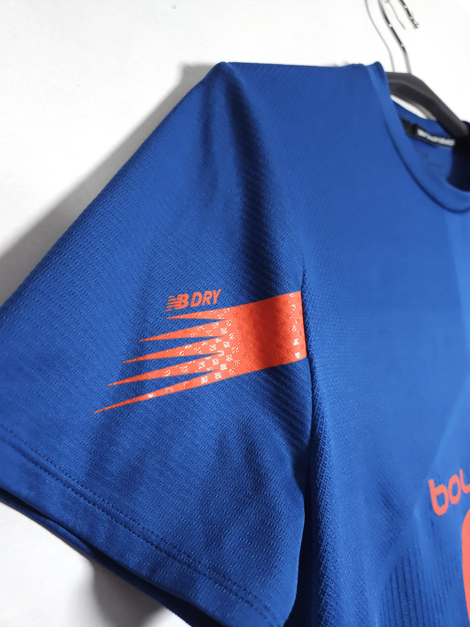 2023-24 Lille Training Shirt detailed view 3
