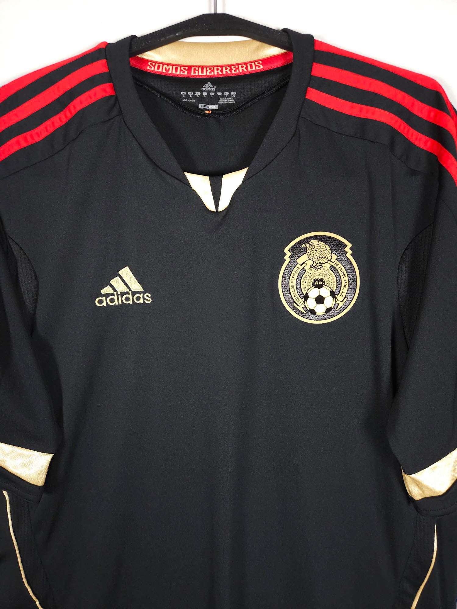 2011 Mexico Away Shirt detailed view 1