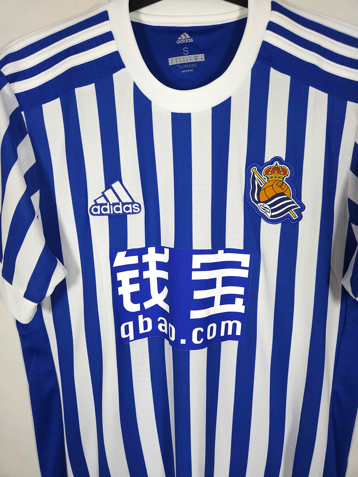 2017-18 Real Sociedad Thuisshirt
