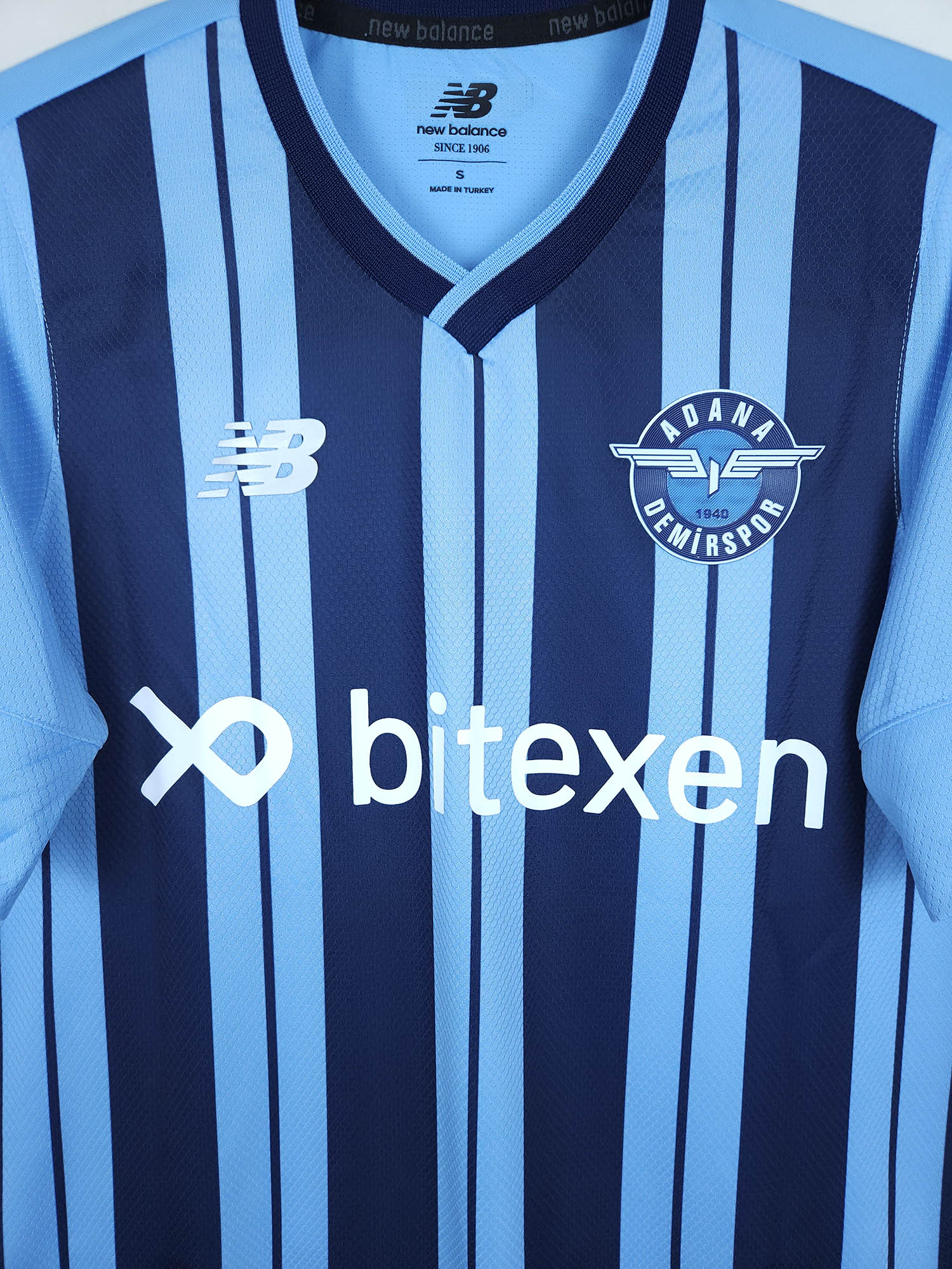 2023-24 Adana Demirspor Thuisshirt Balotelli #9