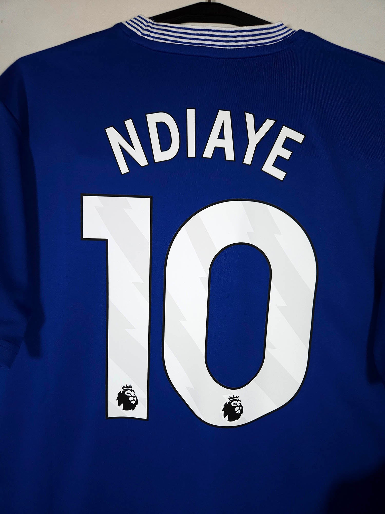 2024-25 Everton Thuisshirt Ndiaye #10