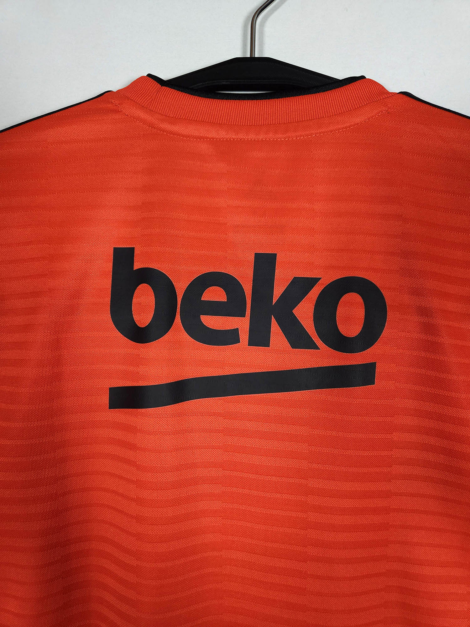 2018-19 Besiktas Third Shirt detailed view 3