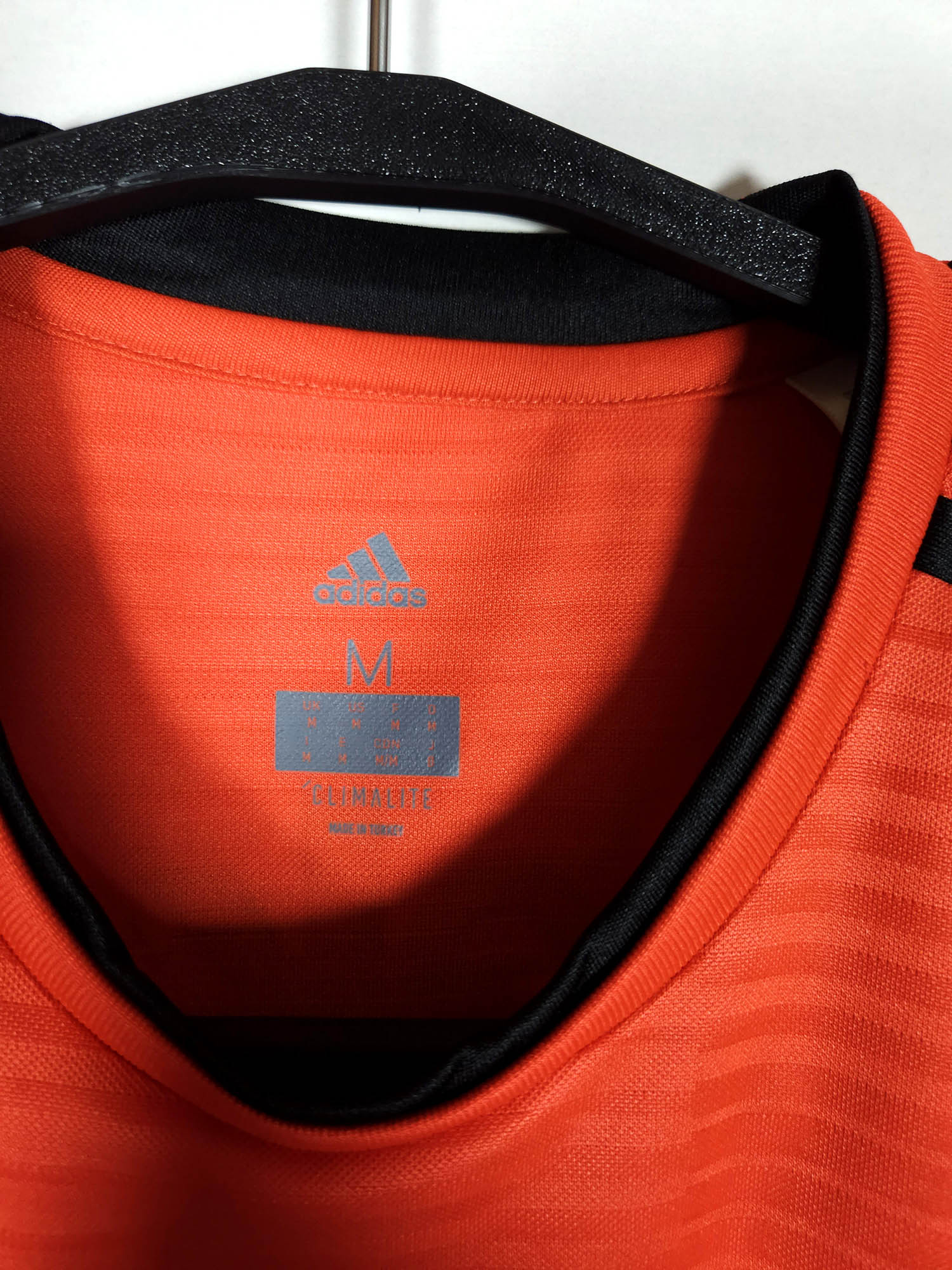 2018-19 Besiktas Third Shirt detailed view 4