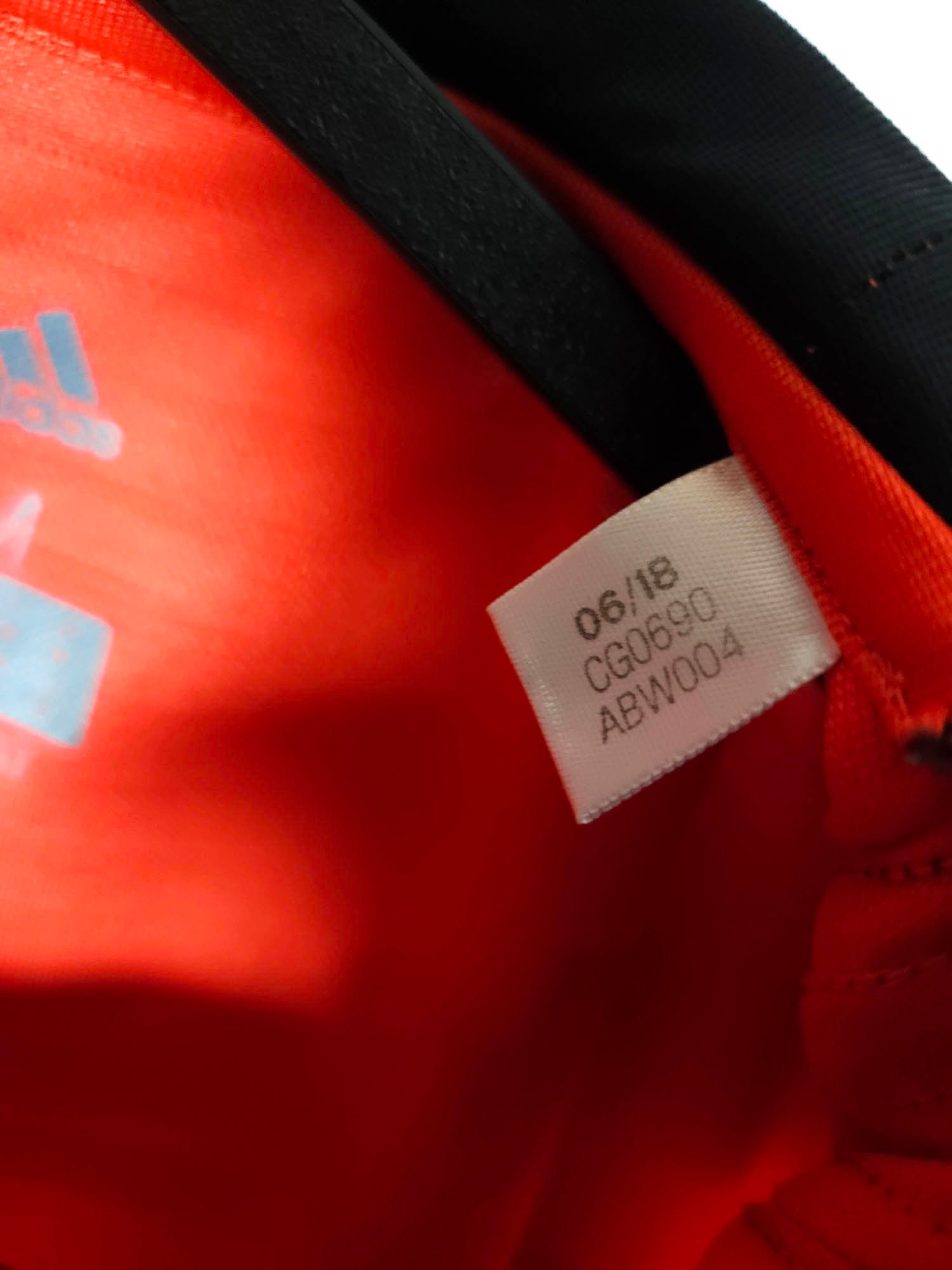 2018-19 Besiktas Third Shirt detailed view 5