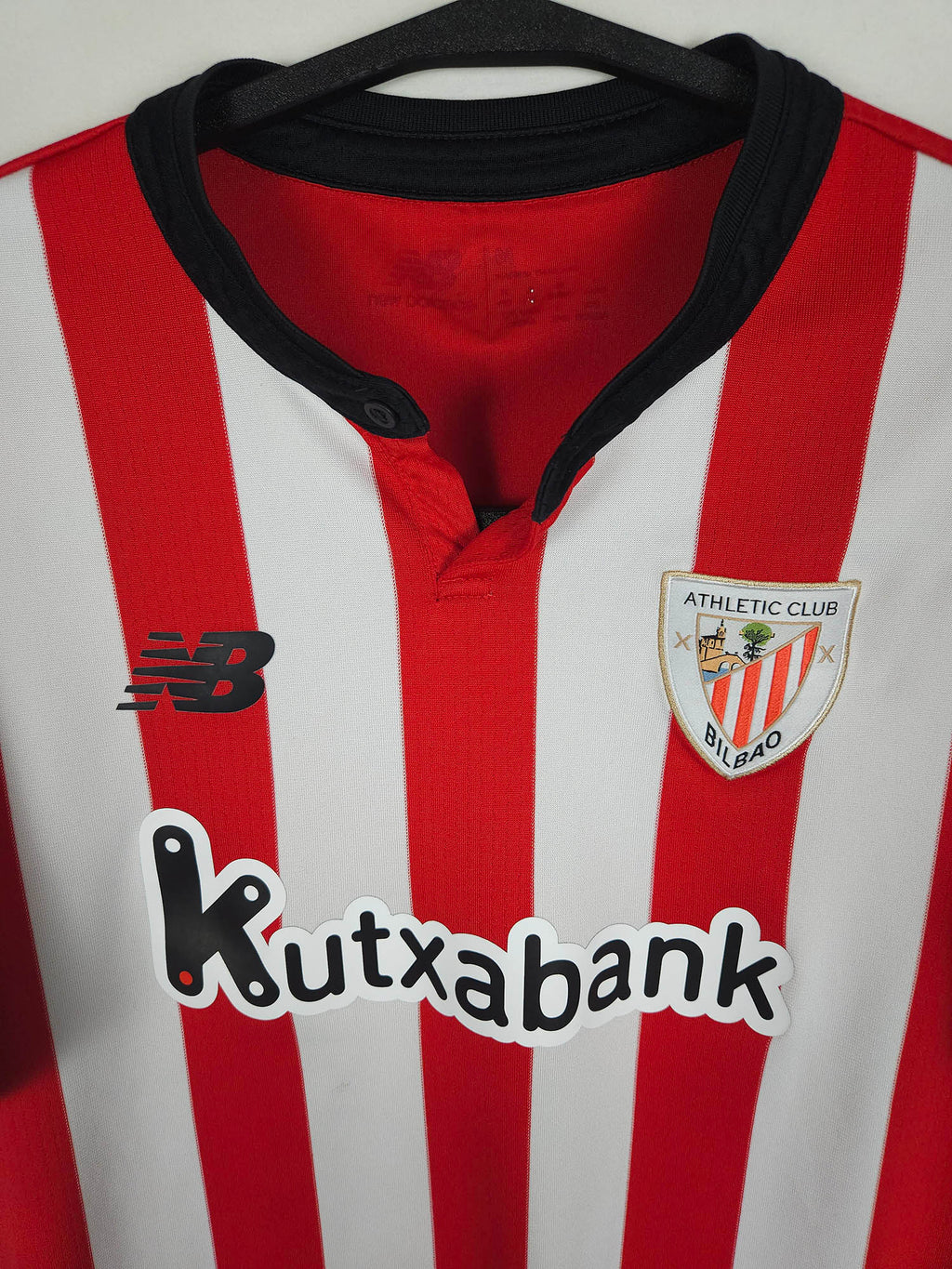 2022-23 Athletic Bilbao thuisshirt