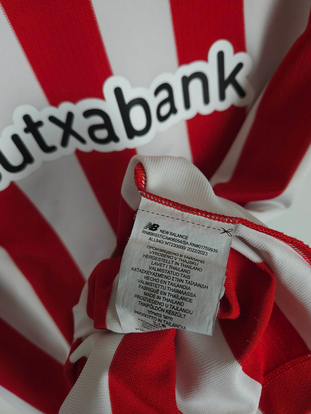 2022-23 Athletic Bilbao thuisshirt