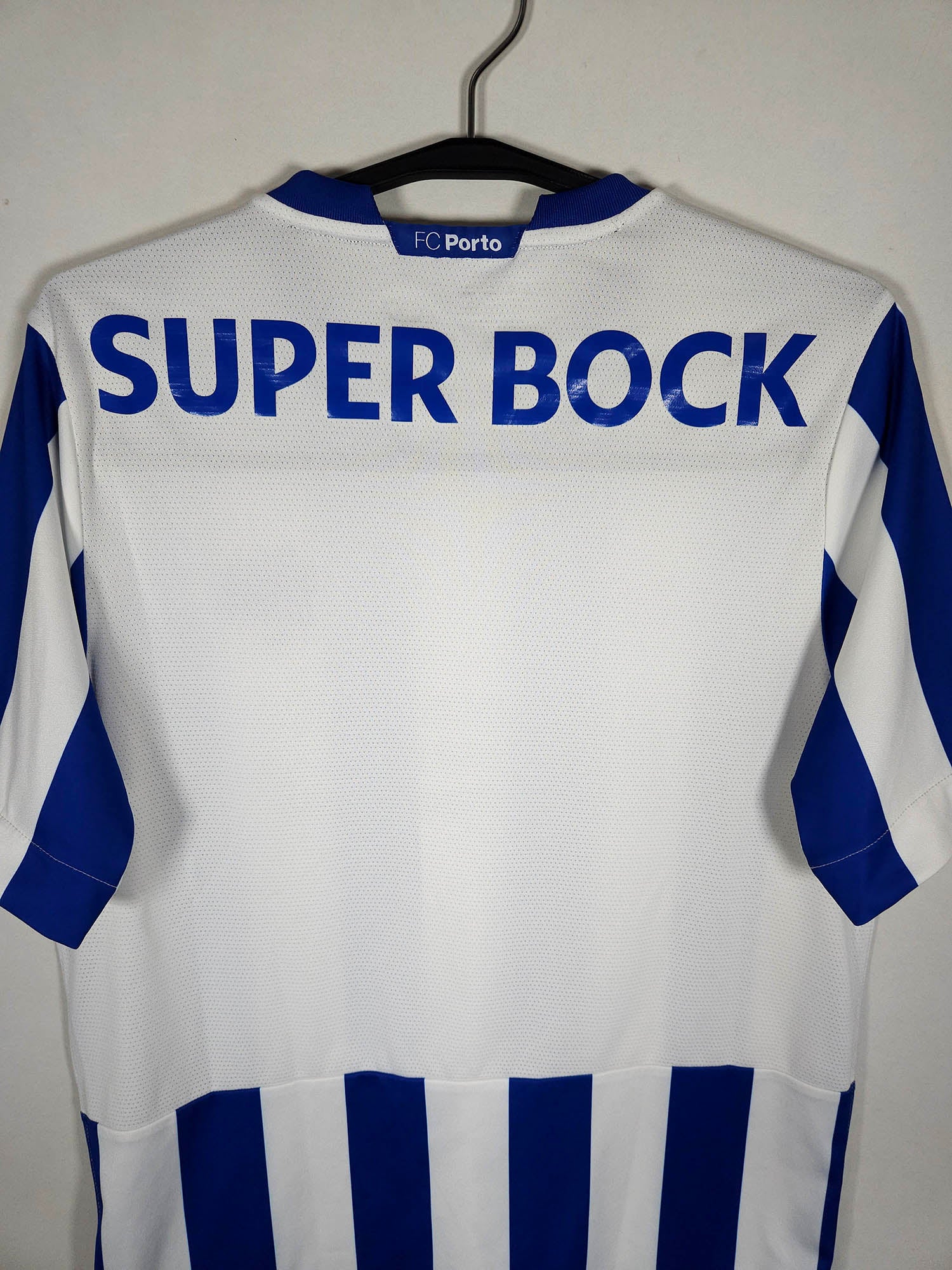 2020-21 Porto Home Shirt detailed view 3