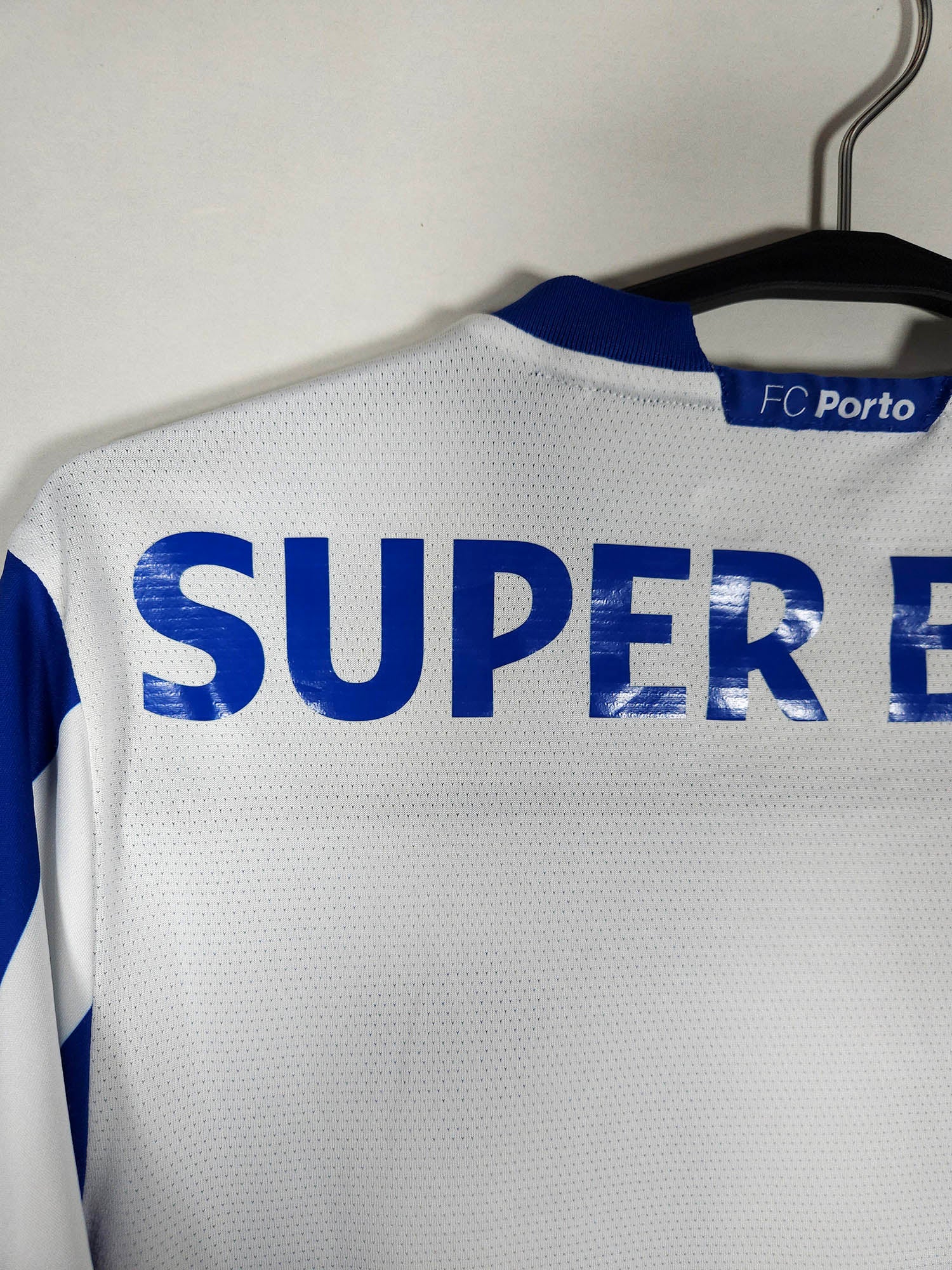 2020-21 Porto Home Shirt detailed view 4