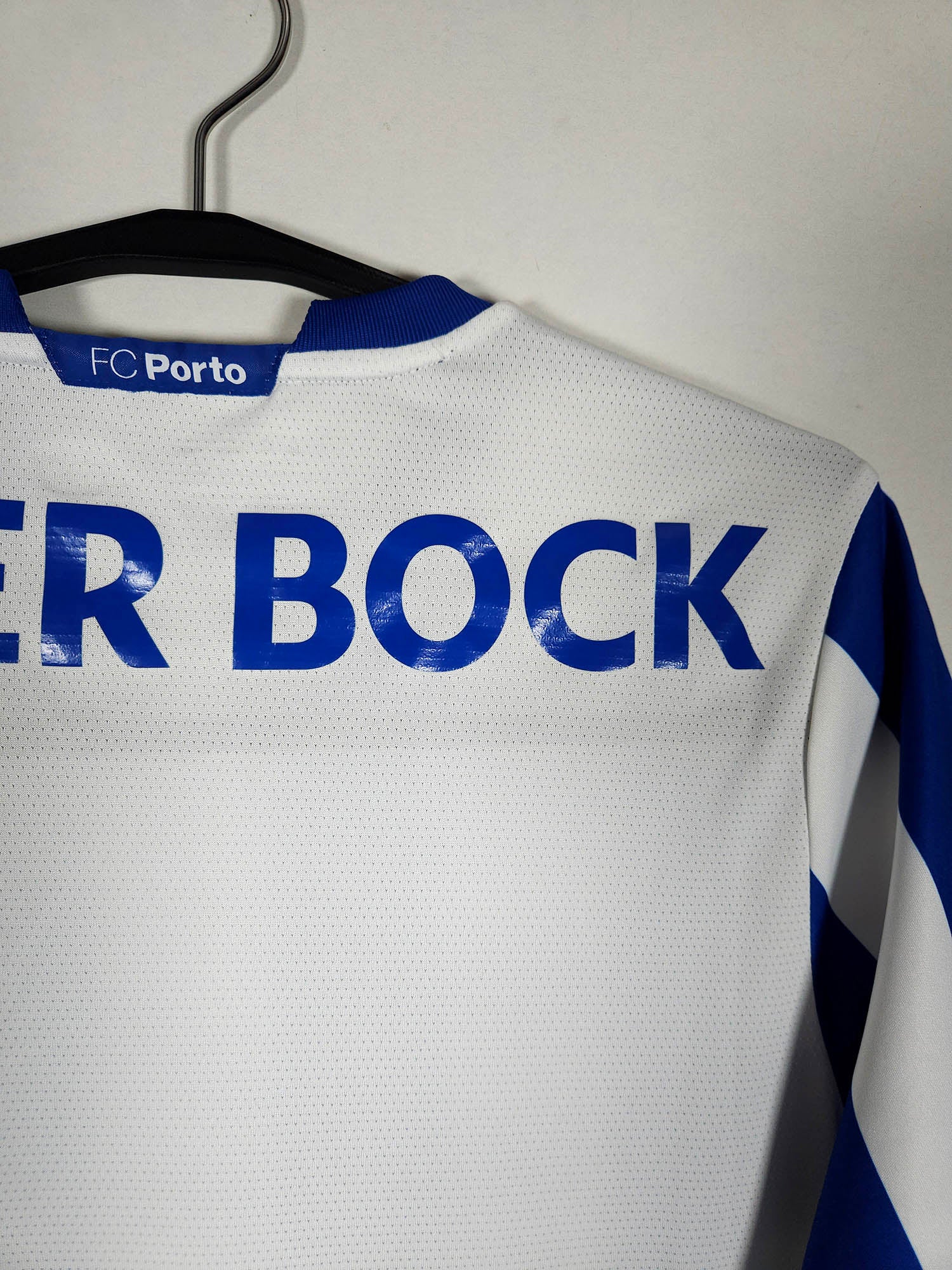 2020-21 Porto Home Shirt detailed view 5