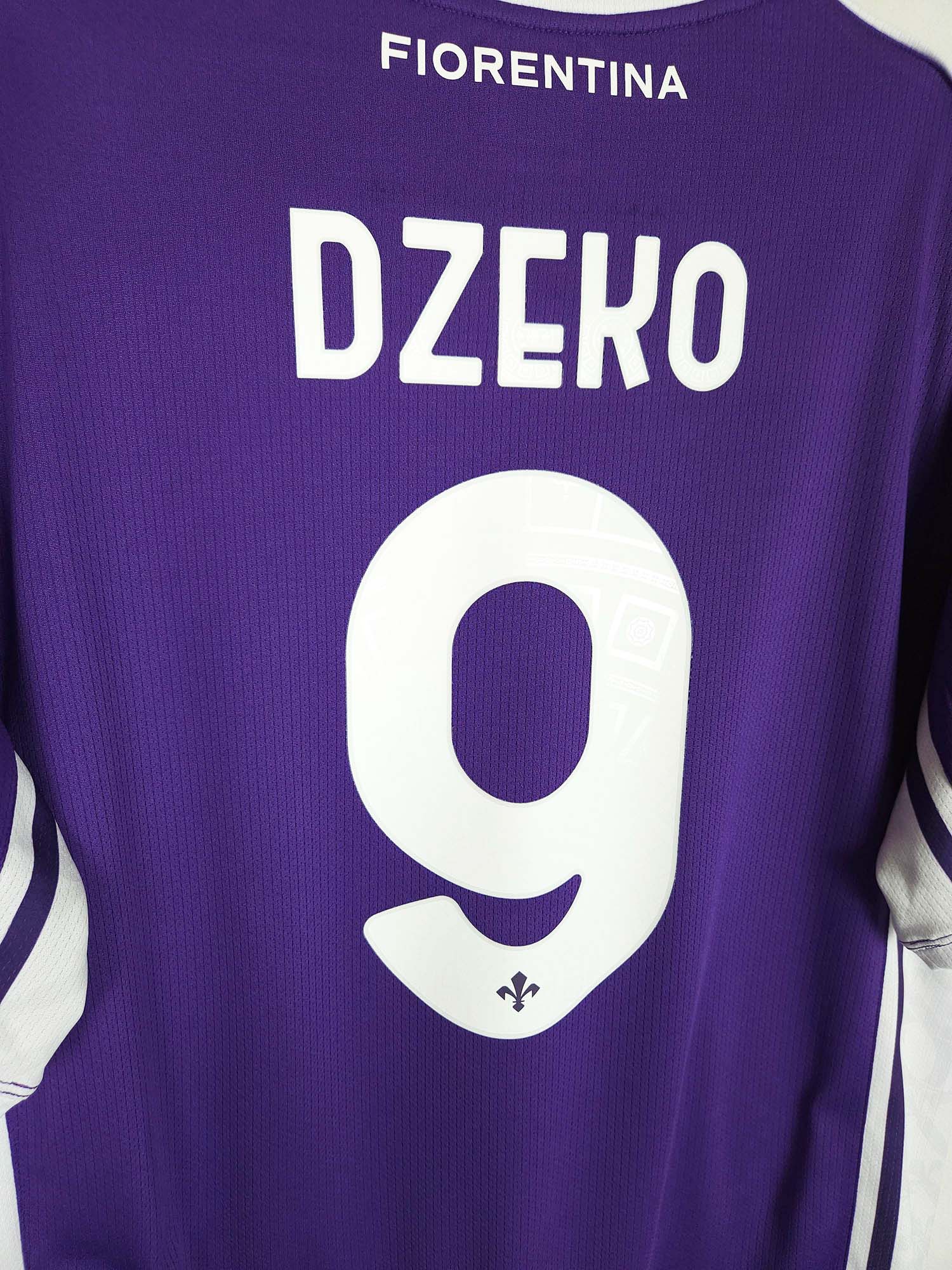 2025-26 Fiorentina thuisshirt Dzeko #9