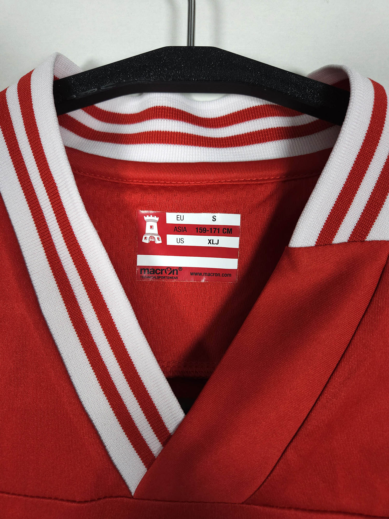 2013-14 AZ Home Shirt detailed view 4