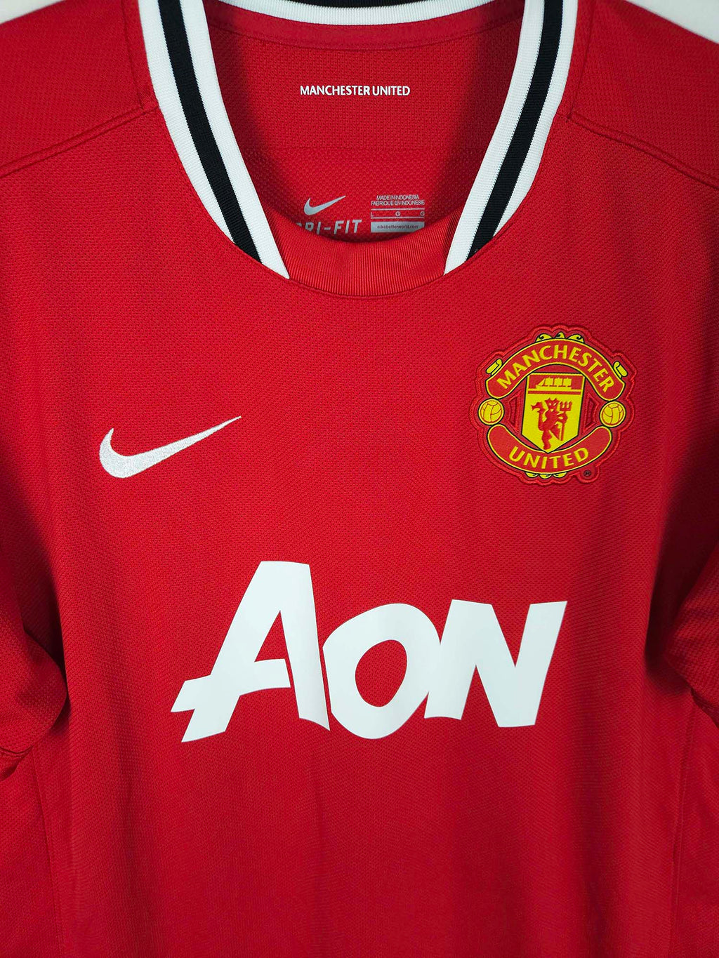 2011-12 Manchester United Home Shirt Chicharito #14