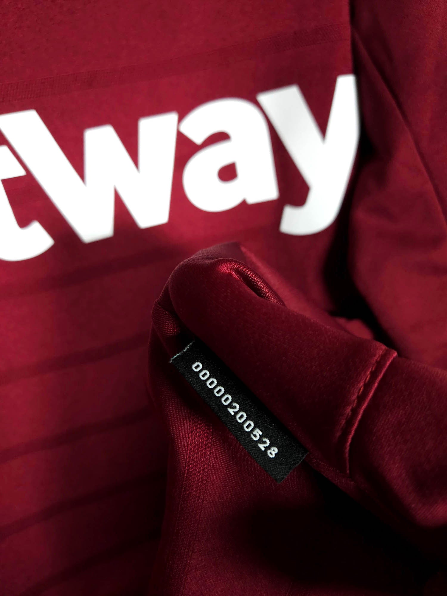 2018-19 West Ham United Longsleeve Home Shirt detailed view 2