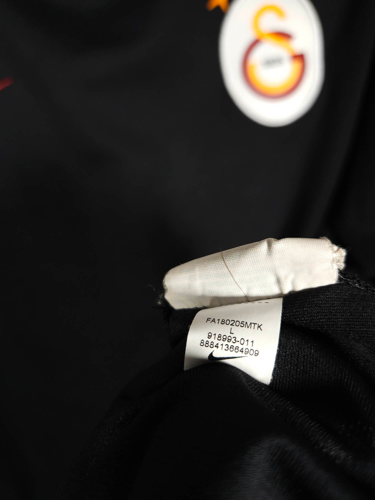 2018-19 Galatasaray Away Shirt