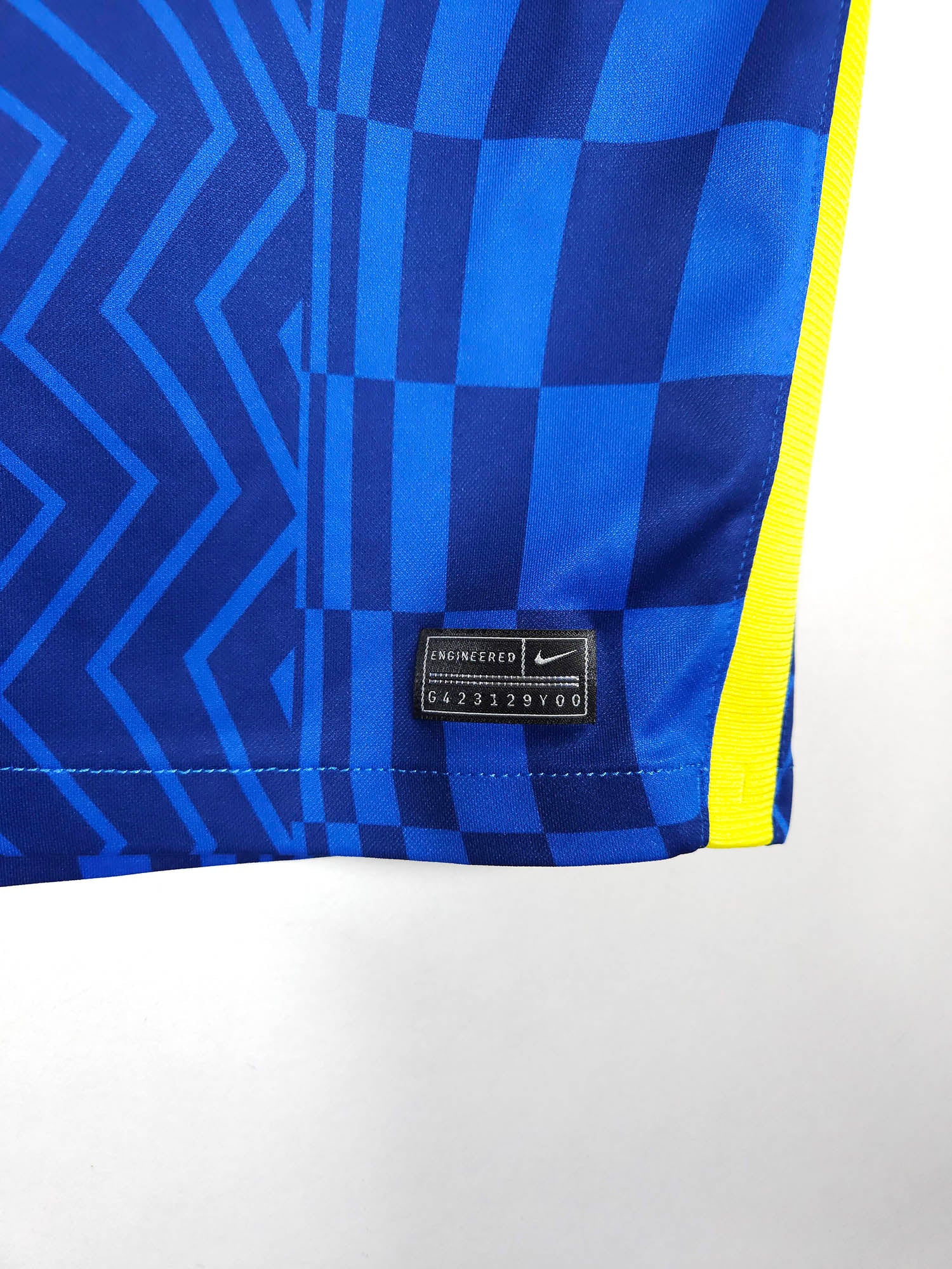 2021-22 Chelsea Home Shirt detailed view 2