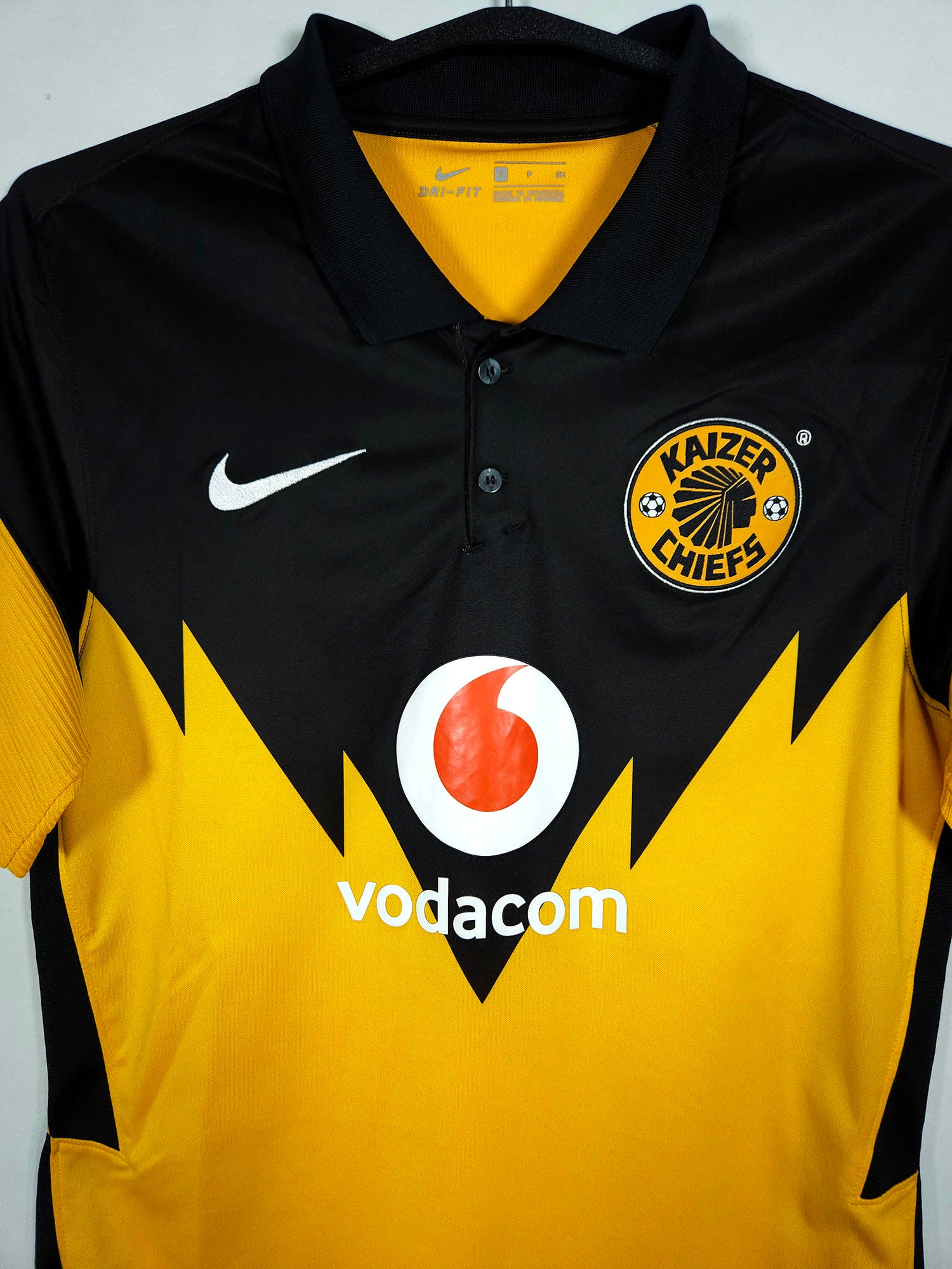 2020-21 Kaizer Chiefs Thuisshirt