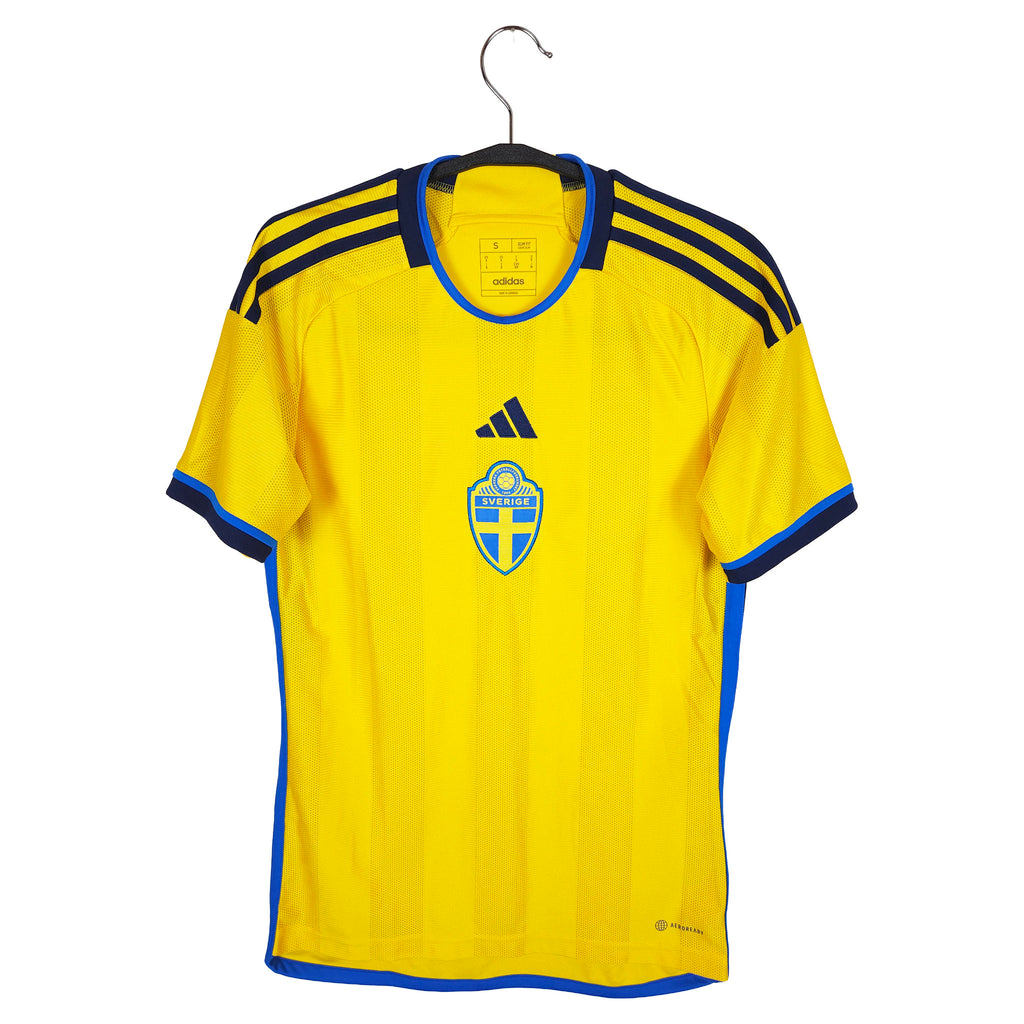 2022-23 Zweden thuisshirt