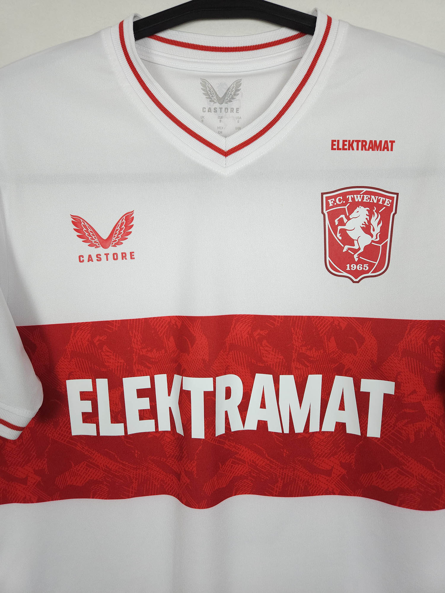 2023-24 Twente Derde Shirt V. Wolfswinkel #9