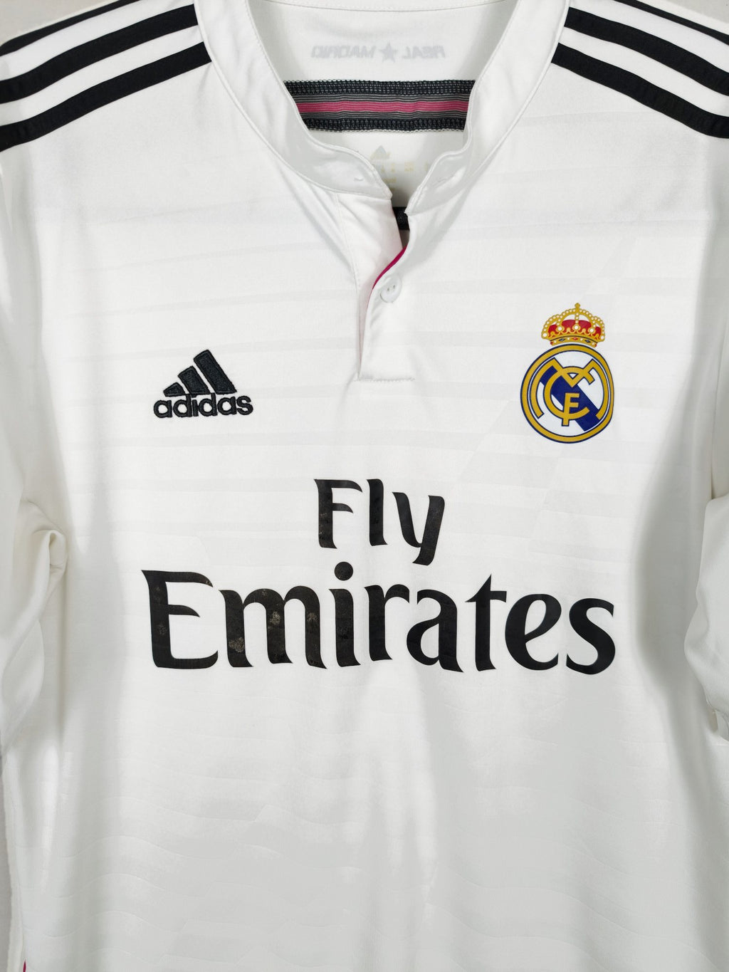 2014-15 Real Madrid Home Shirt Ronaldo #7 - detailed view