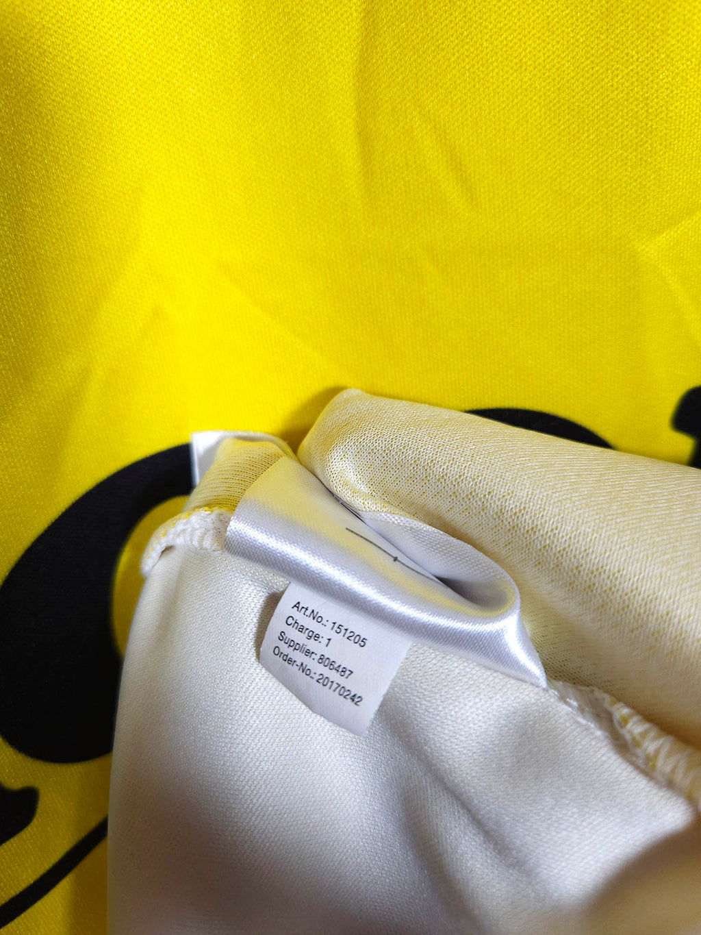 2017-18 VVV-Venlo Home Shirt - detailed view