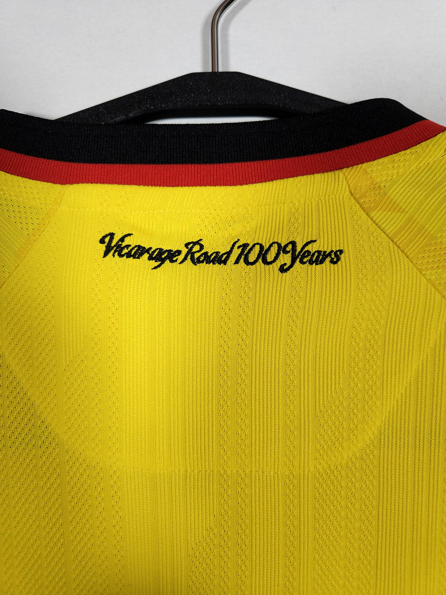 2022-23 Watford Thuisshirt