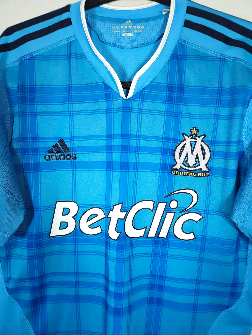 2010-11 Marseille Away Shirt - detailed view