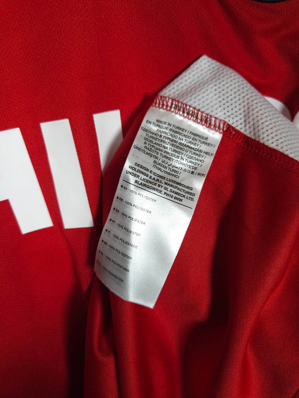 2015-16 PSV Fourth Shirt Pröpper #6 - detailed view