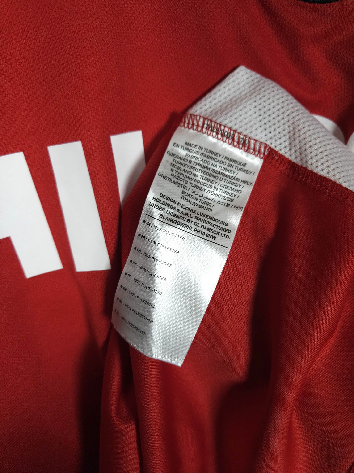2015-16 PSV Vierde Shirt Pröpper #6